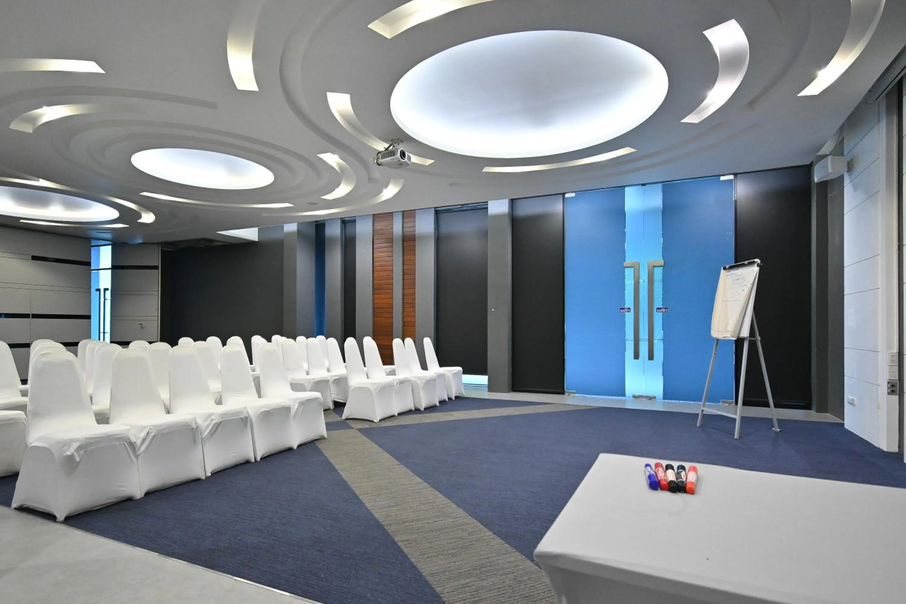 Meeting/conference room in @T Boutique Hotel