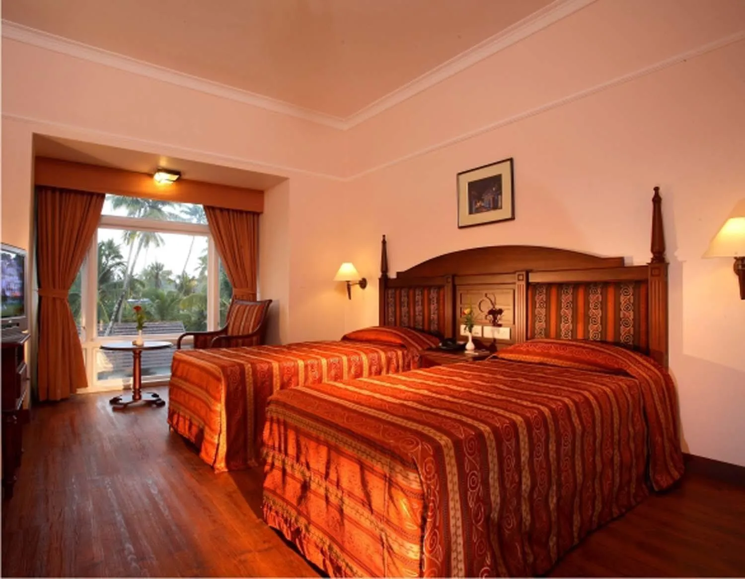 Bedroom, Bed in Holiday Hotel