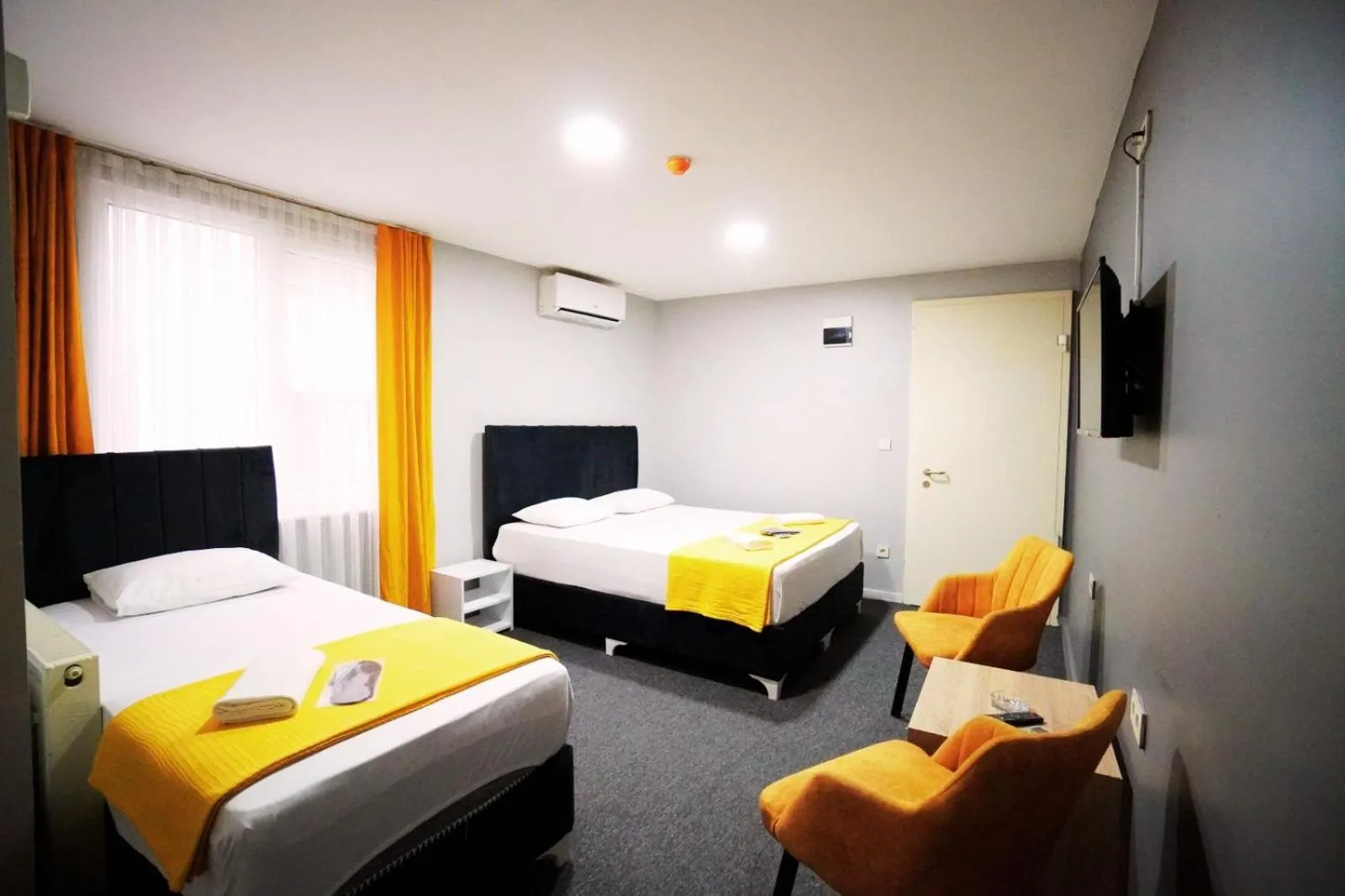 Bed in Polo Suit Otel