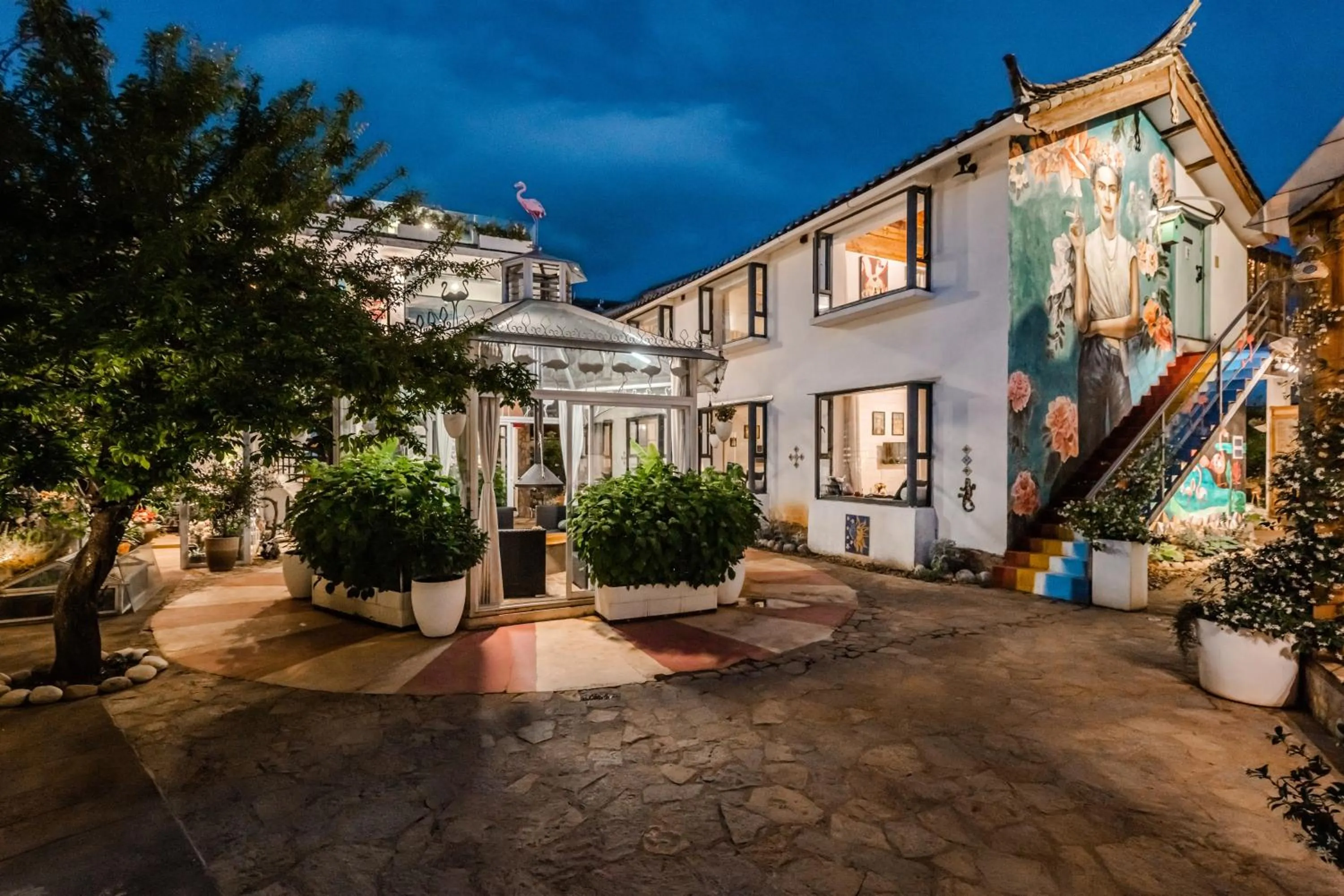 Baisha Flamingo Hotel