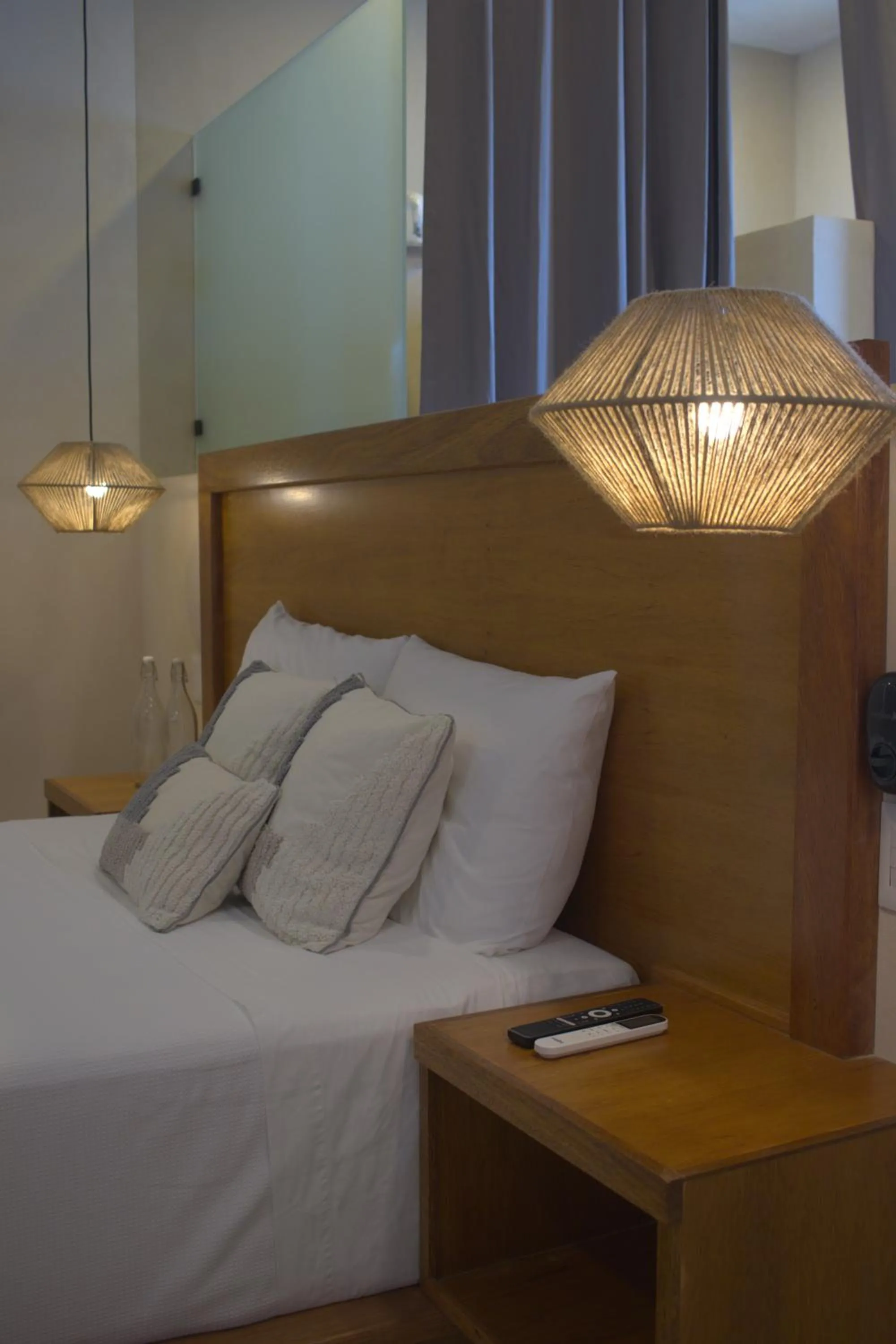 Deluxe Queen Room in Joanza by ÓOL Hotels