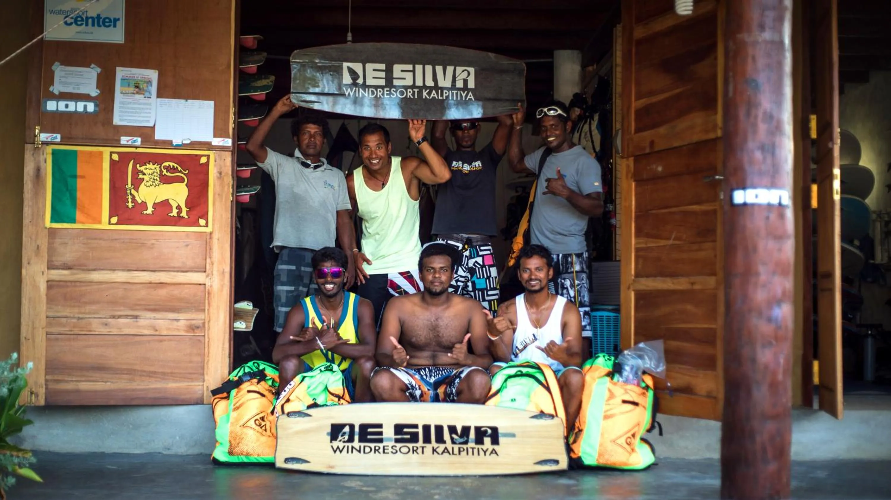 group of guests in De Silva Wind Resort Kalpitiya - Kitesurfing School Sri Lanka