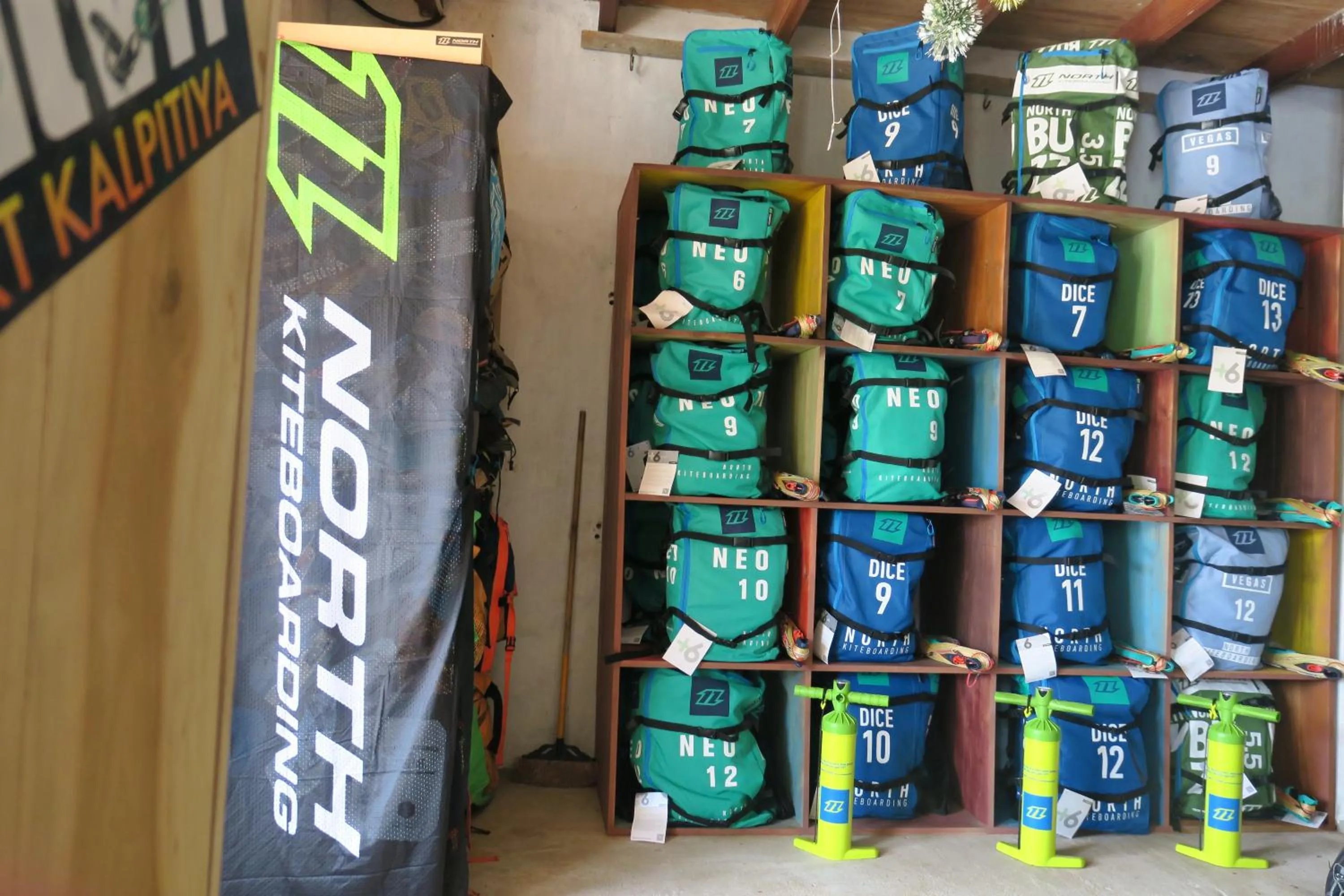 De Silva Wind Resort Kalpitiya - Kitesurfing School Sri Lanka