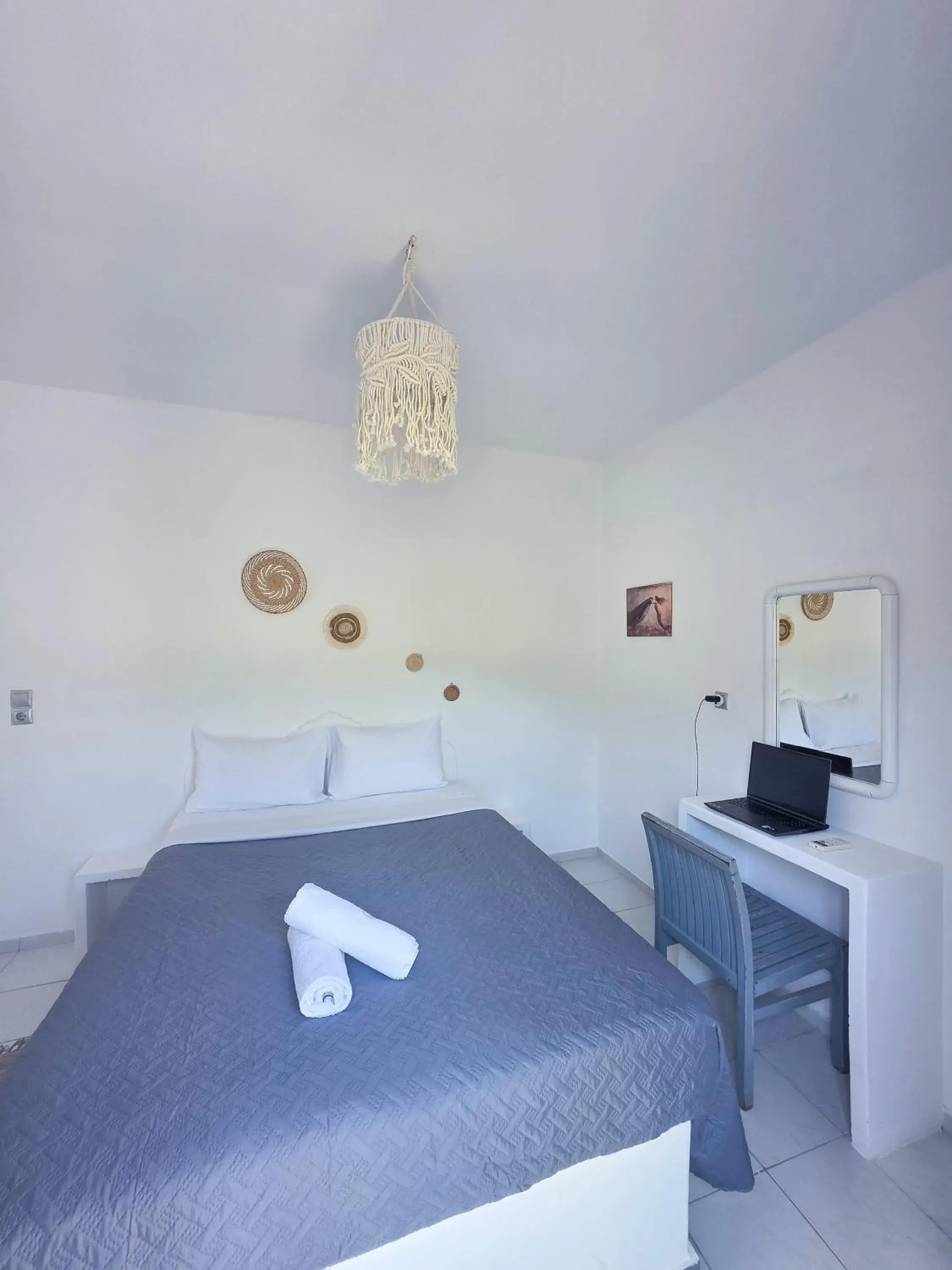 Large Double Room in Calypso Heaven Large Double Room in Calypso Heaven