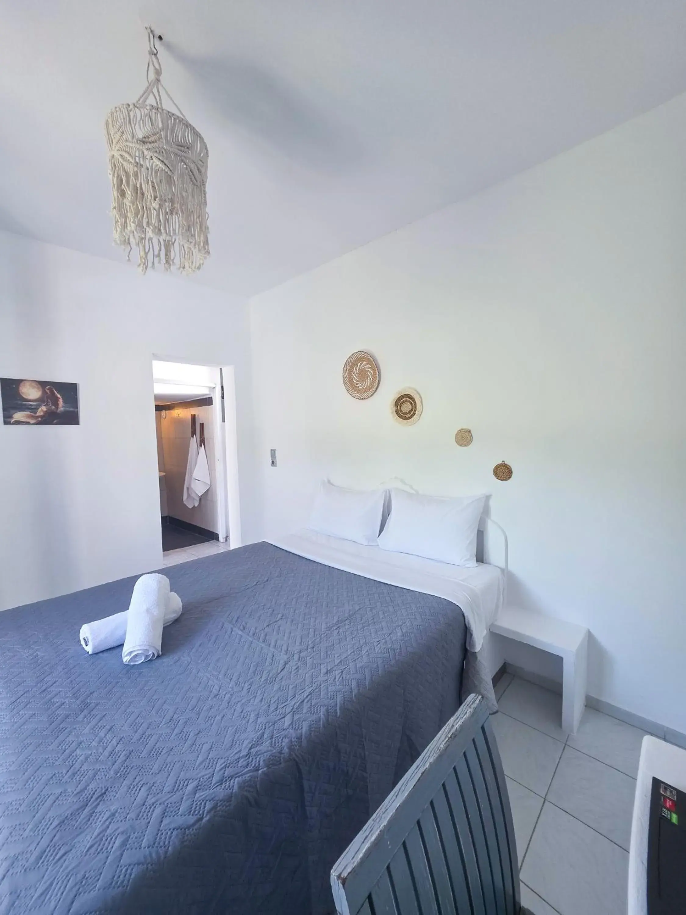 Large Double Room in Calypso Heaven Large Double Room in Calypso Heaven