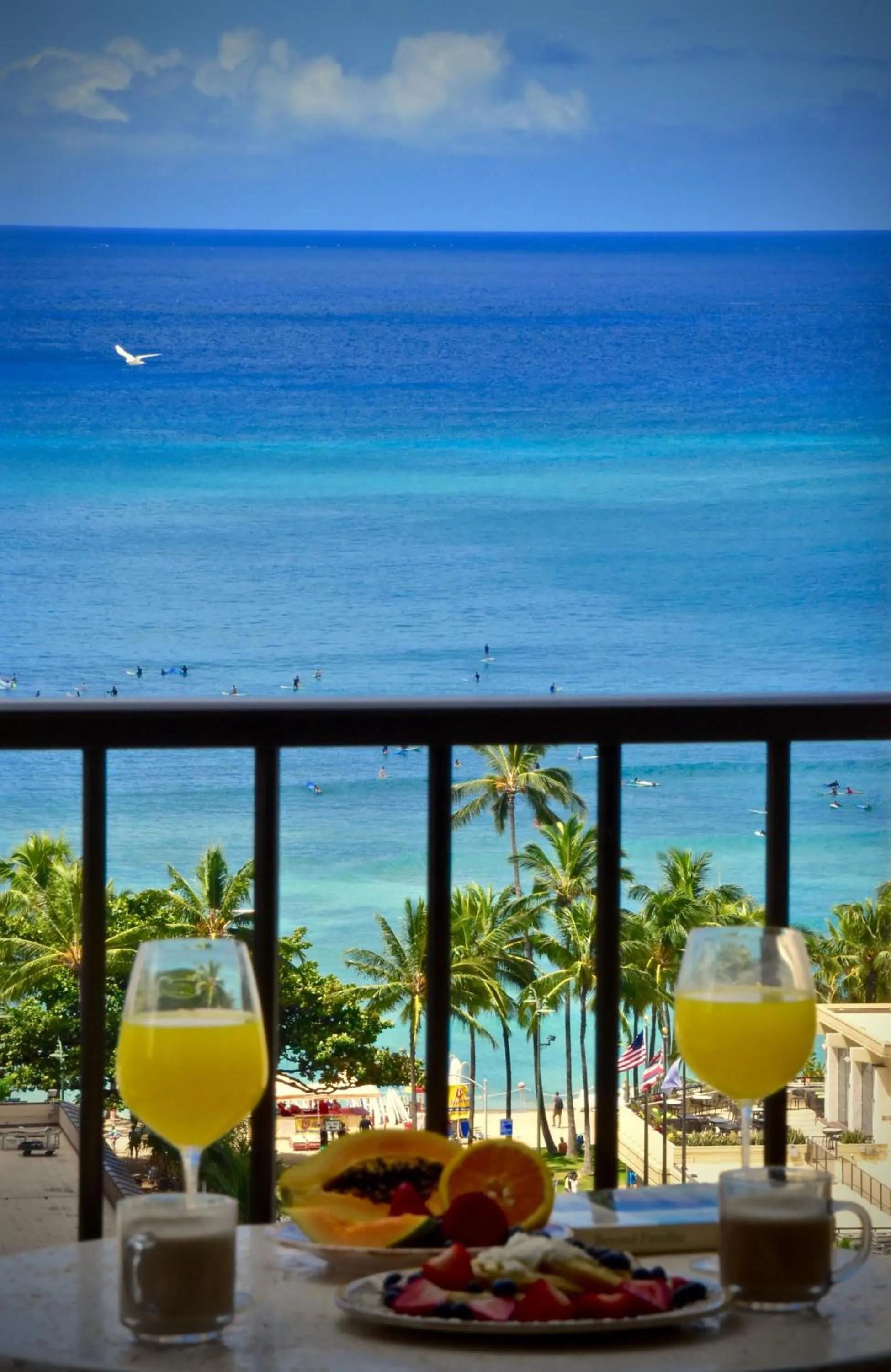 Day in Jenny's Cottage Waikiki