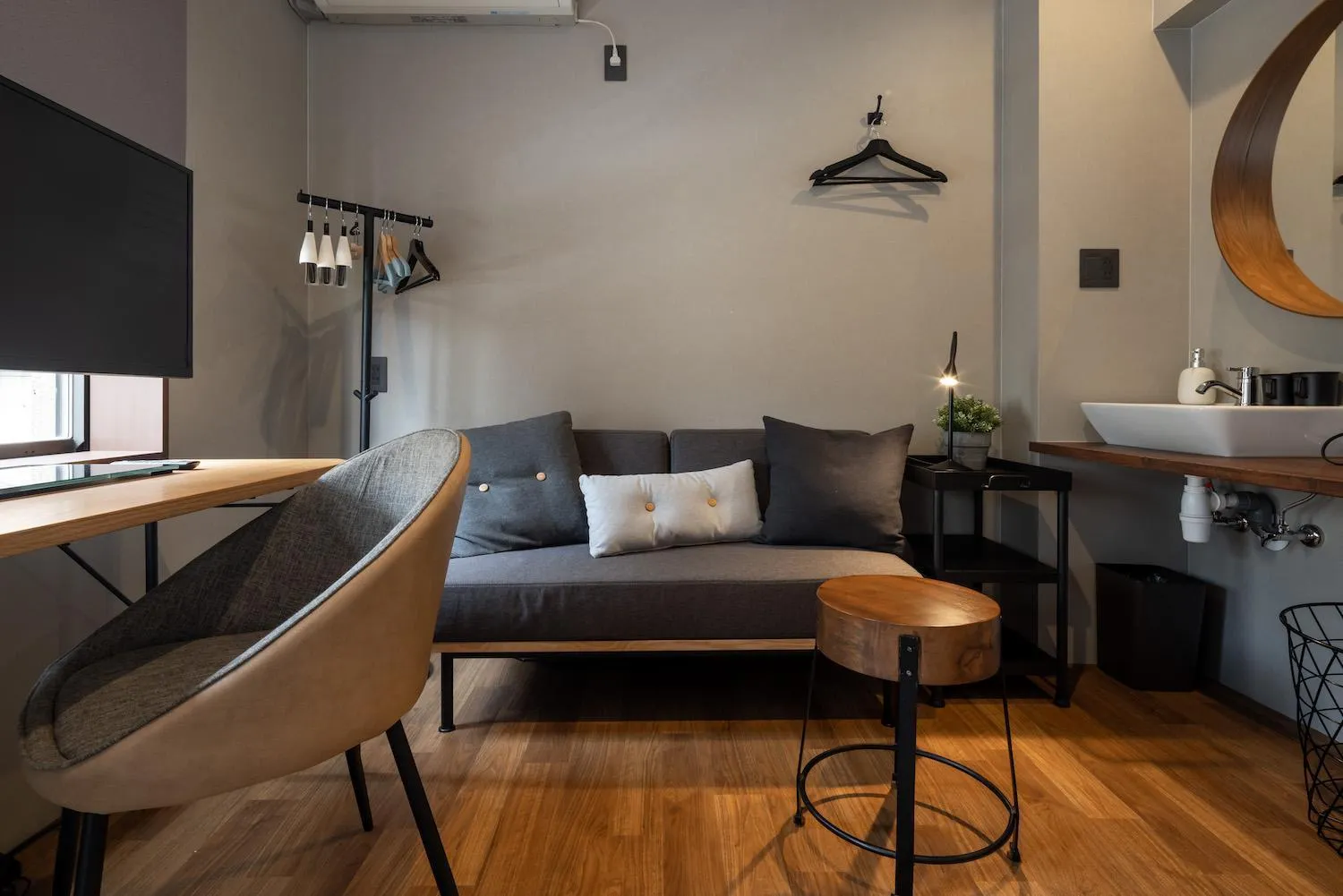 Bedroom in Good Neighbors