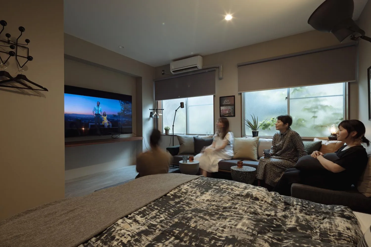 Living room in Good Neighbors