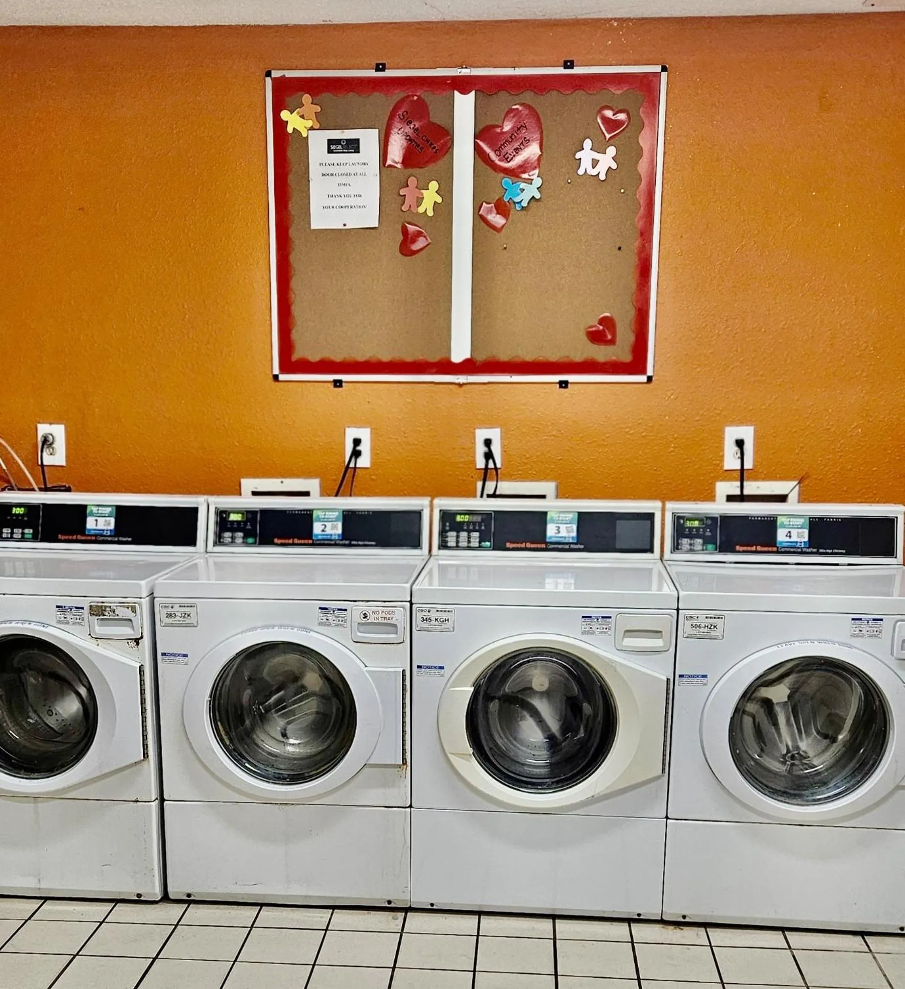 laundry in Siegel Select Orange Park