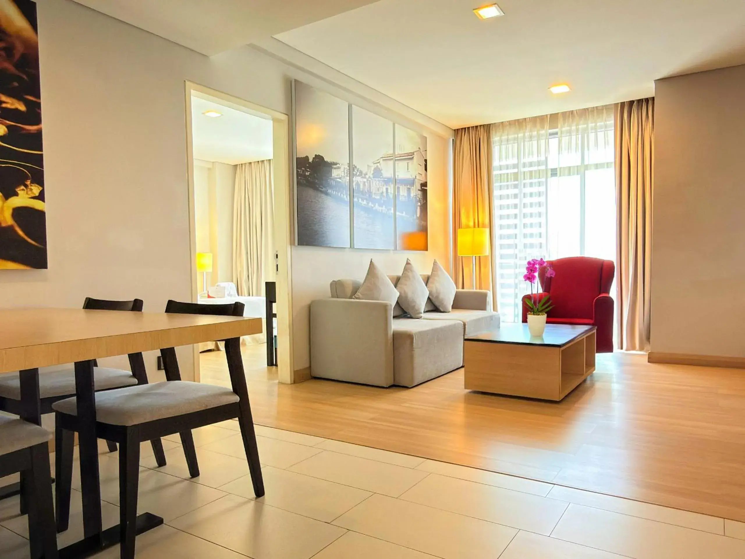 Suite Twin Bedroom in ASIA MELAKA HOTEL managed by The Straits Hotel & Suites 马六甲亚逸酒店 Suite Twin Bedroom in ASIA MELAKA HOTEL managed by The Straits Hotel & Suites 马六甲亚逸酒店