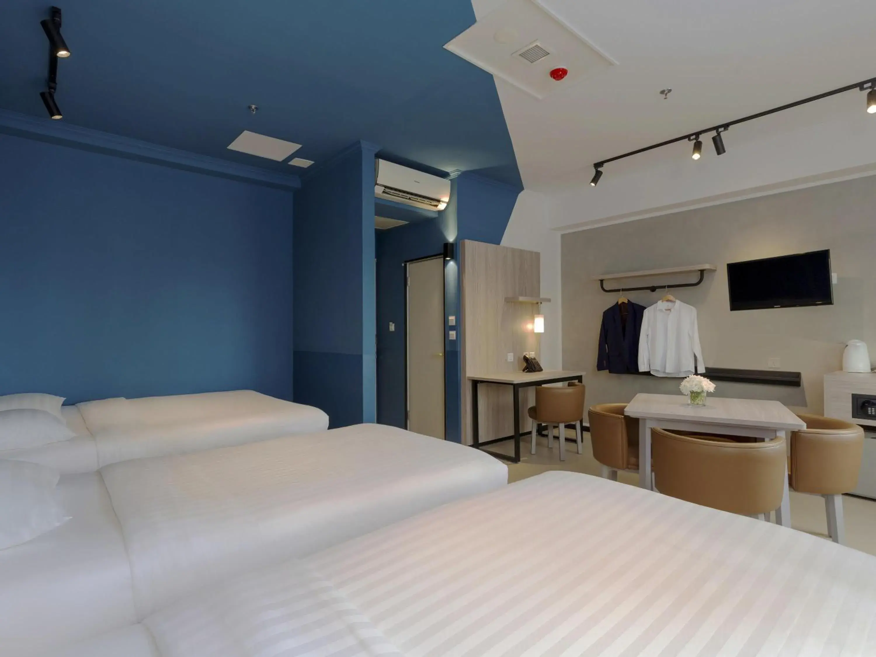 Property building, Bed in ibis budget Phnom Penh Riverside Property building, Bed in ibis budget Phnom Penh Riverside