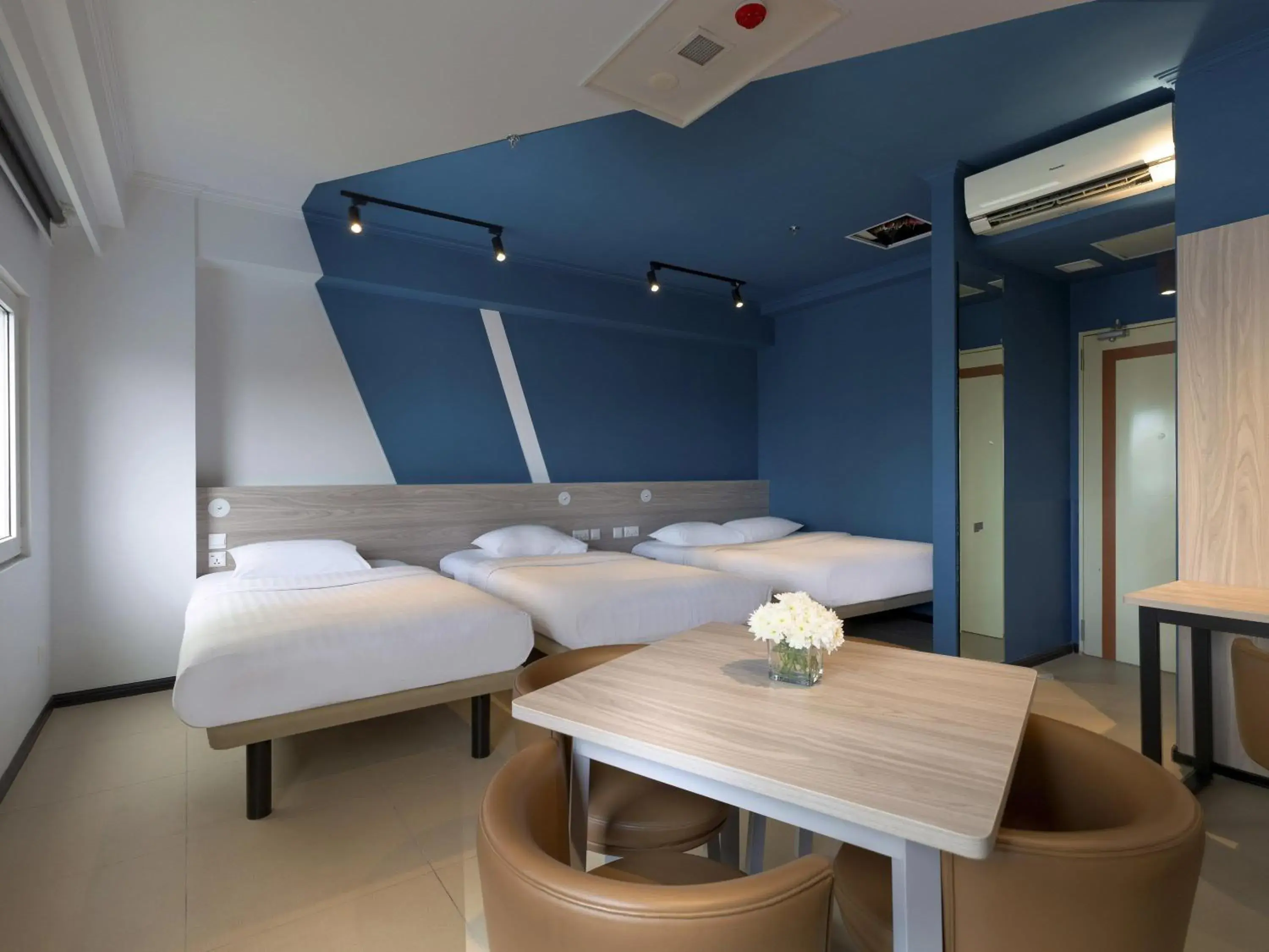 Bedroom, Bed in ibis budget Phnom Penh Riverside Bedroom, Bed in ibis budget Phnom Penh Riverside