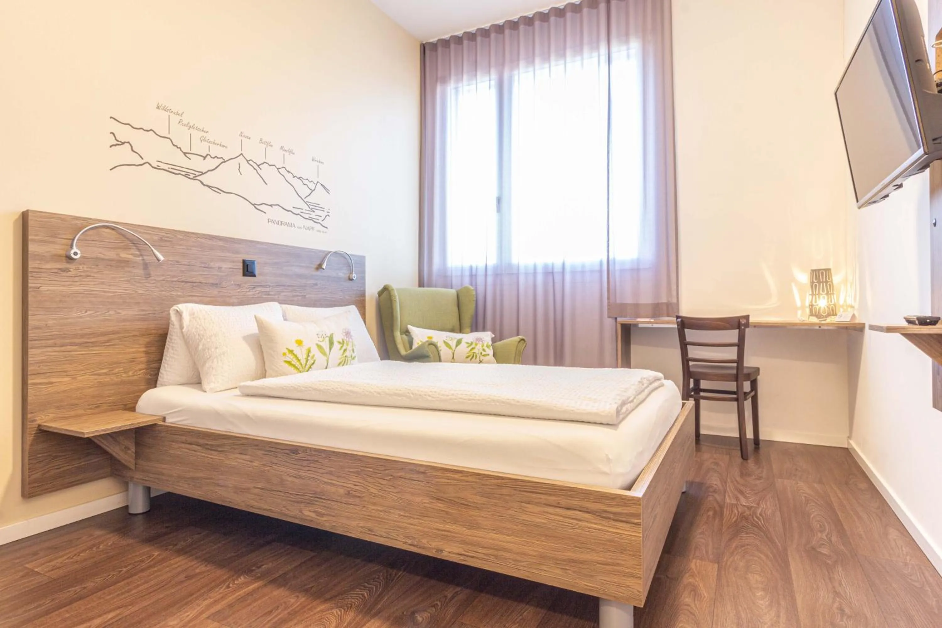 TV and multimedia, Bed in B&B Hotel Peter und Paul