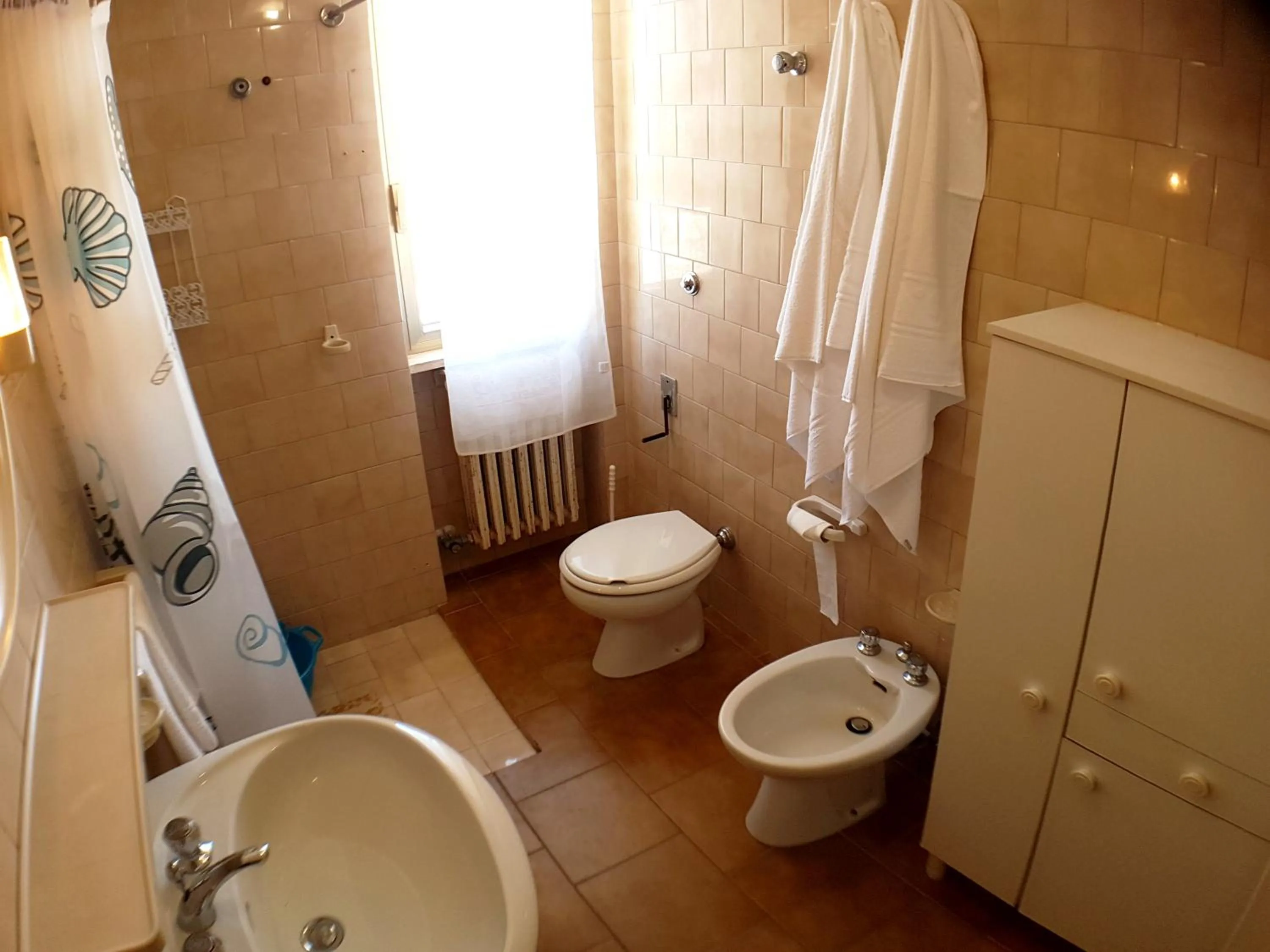 Bathroom in Hotel Porto Badisco