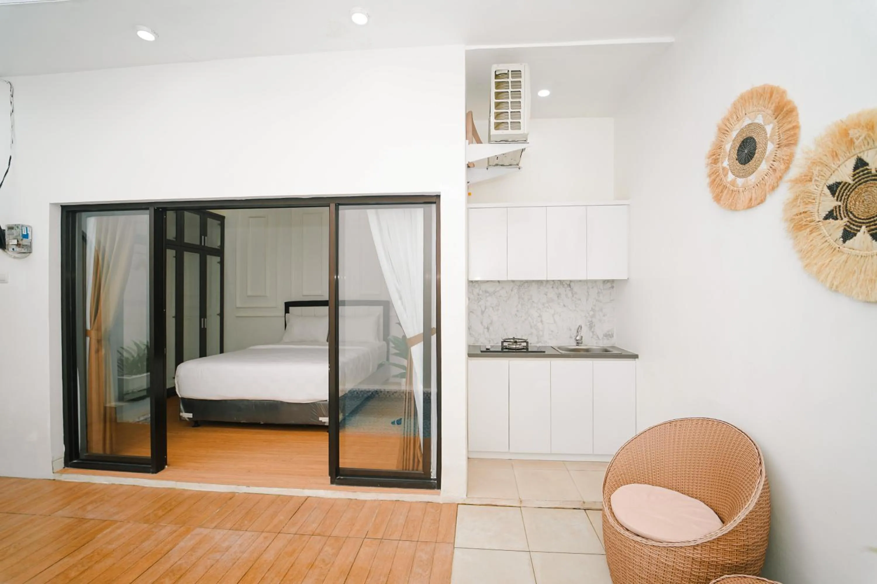 Kitchen or kitchenette, Bed in Marina Villa 1