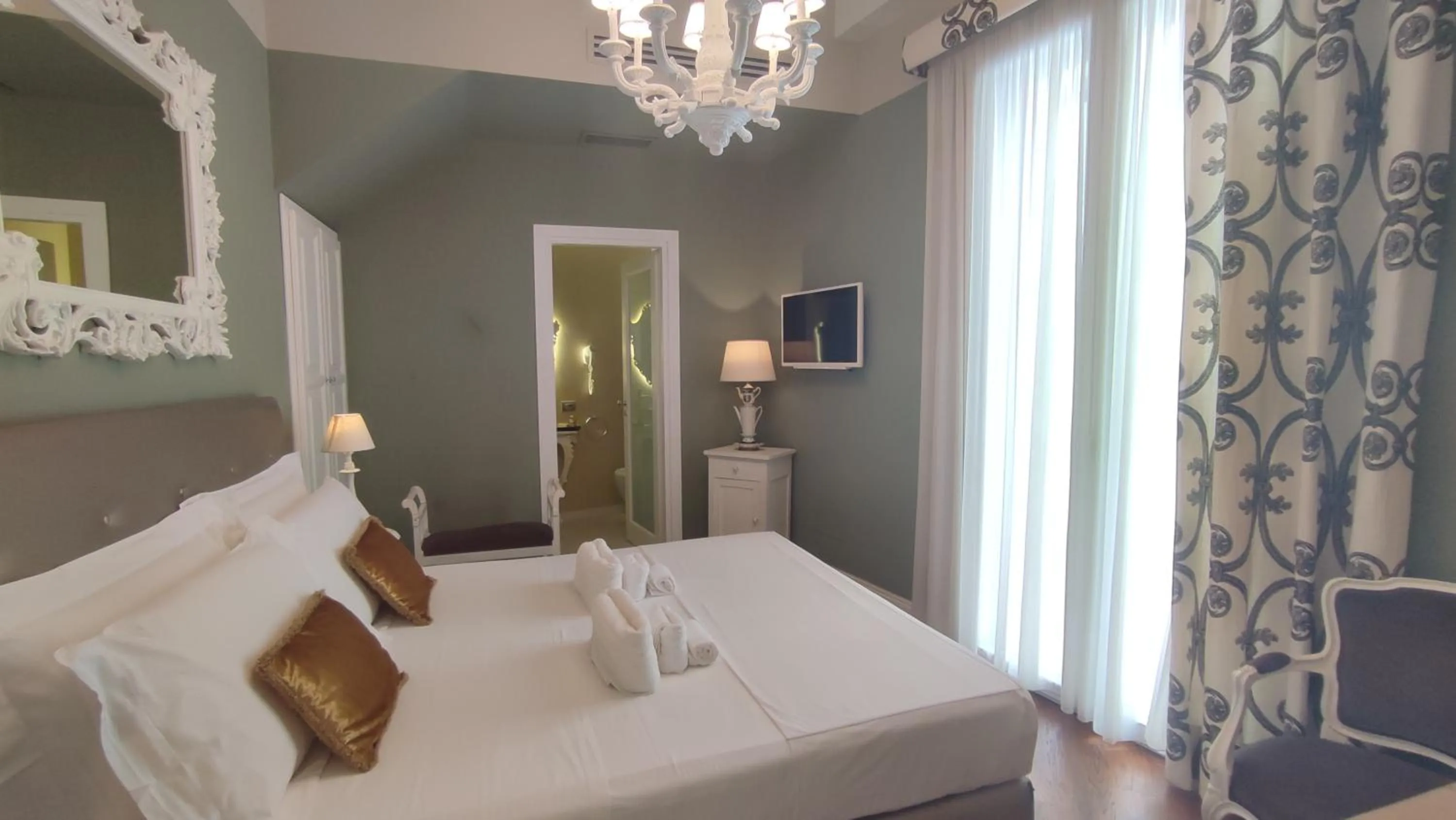 Bed in Dimora Bellini by Hotel Bellini sas