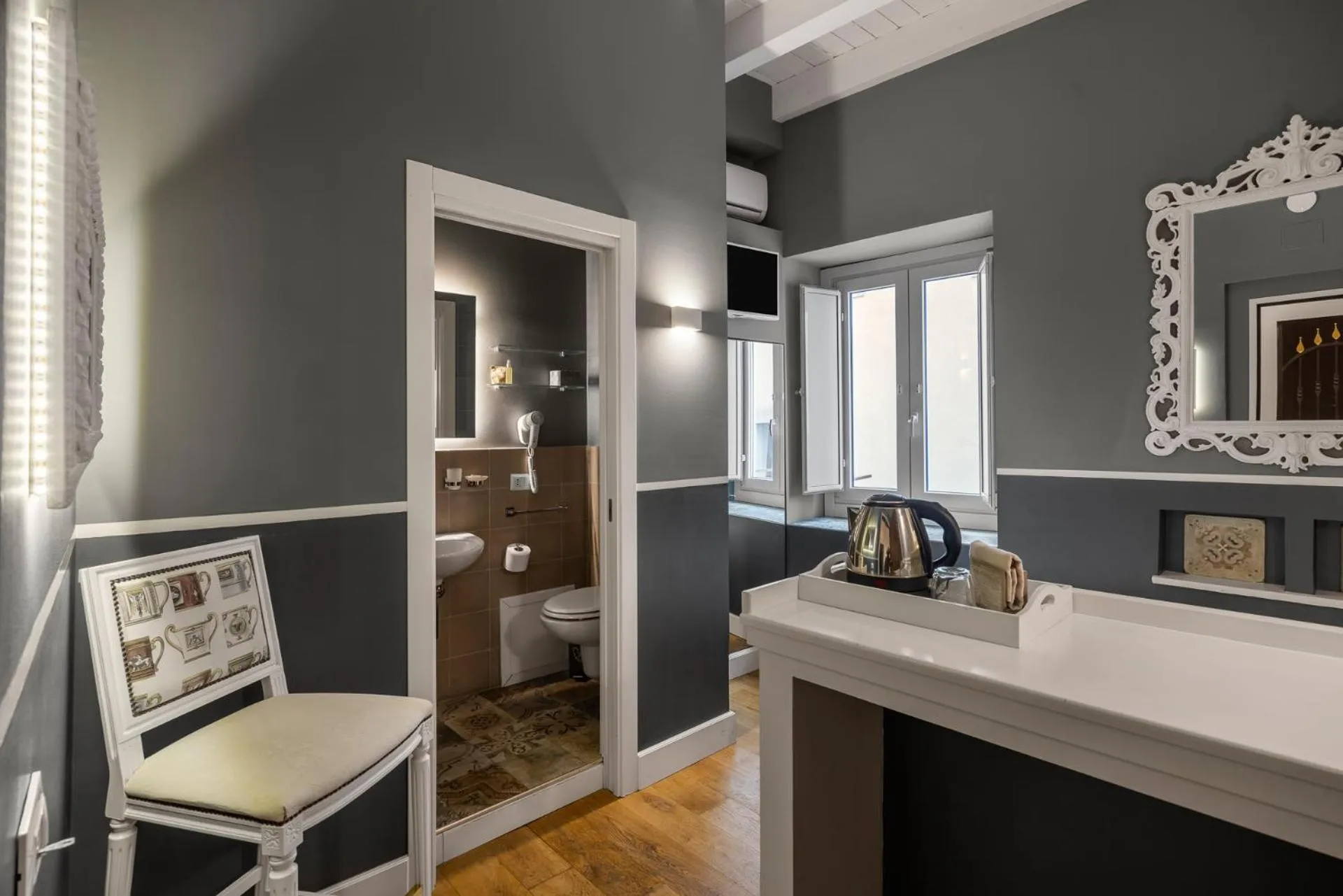 Bathroom in Dimora Bellini by Hotel Bellini sas