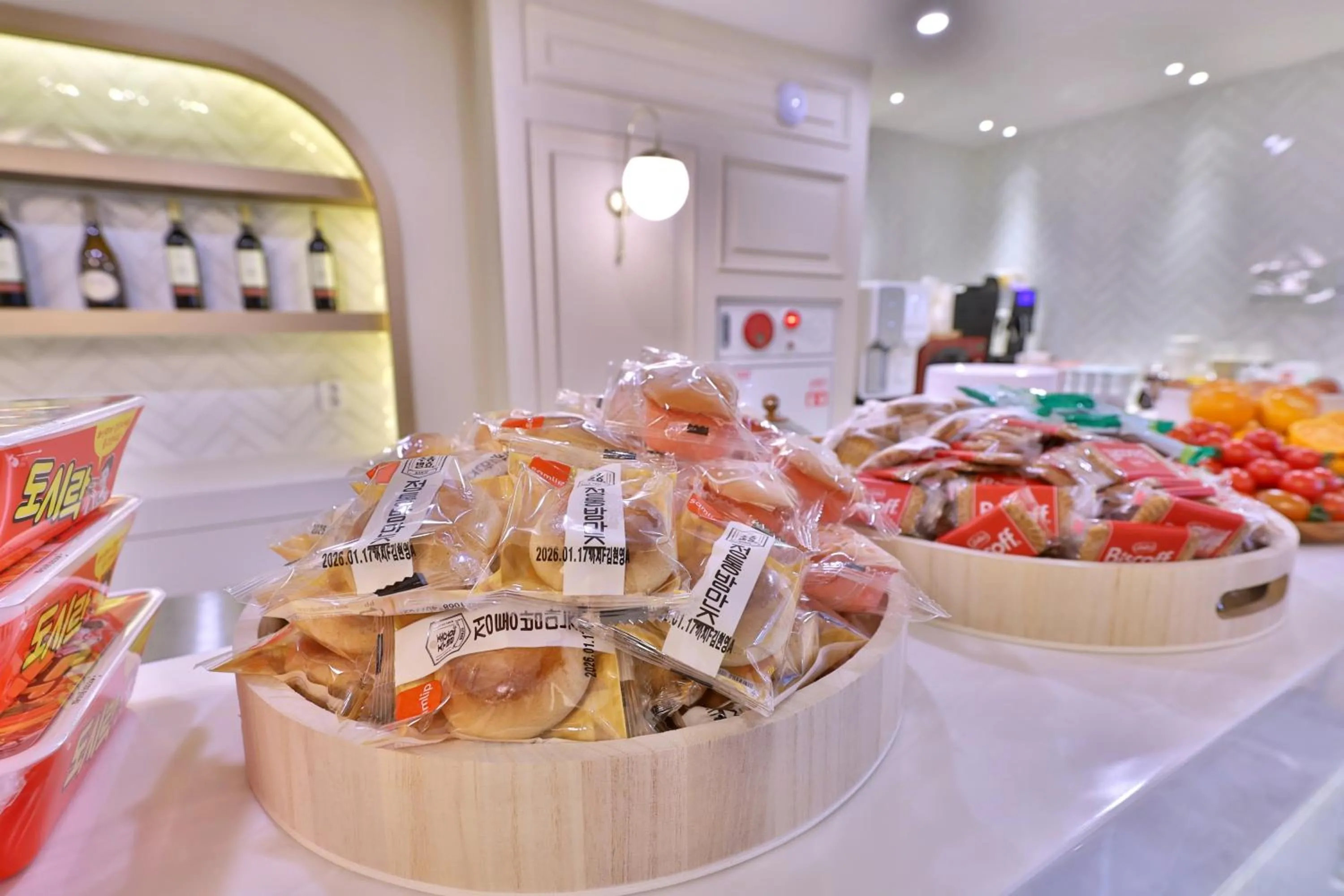 Lobby or reception in 2월 호텔 리버사이드 경산점