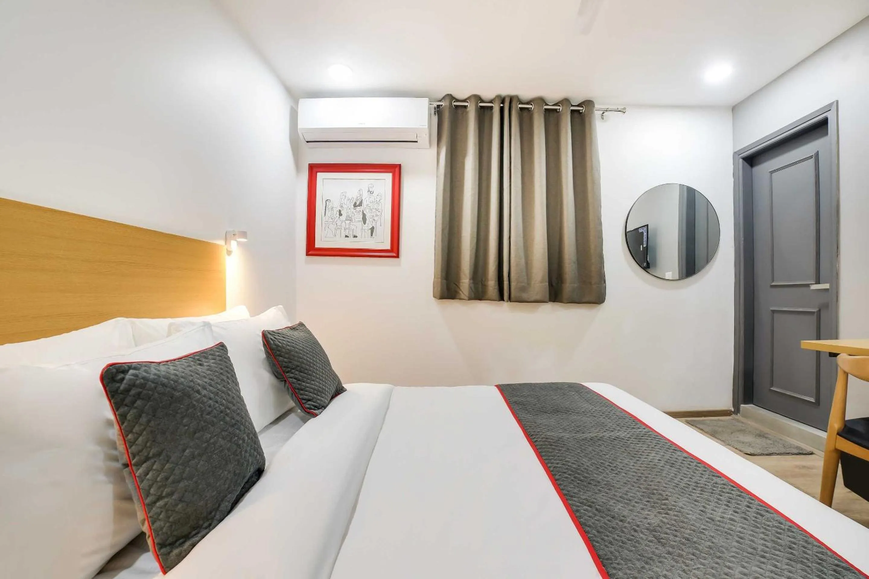 Bedroom, Bed in Collection O GGS Indraprastha University