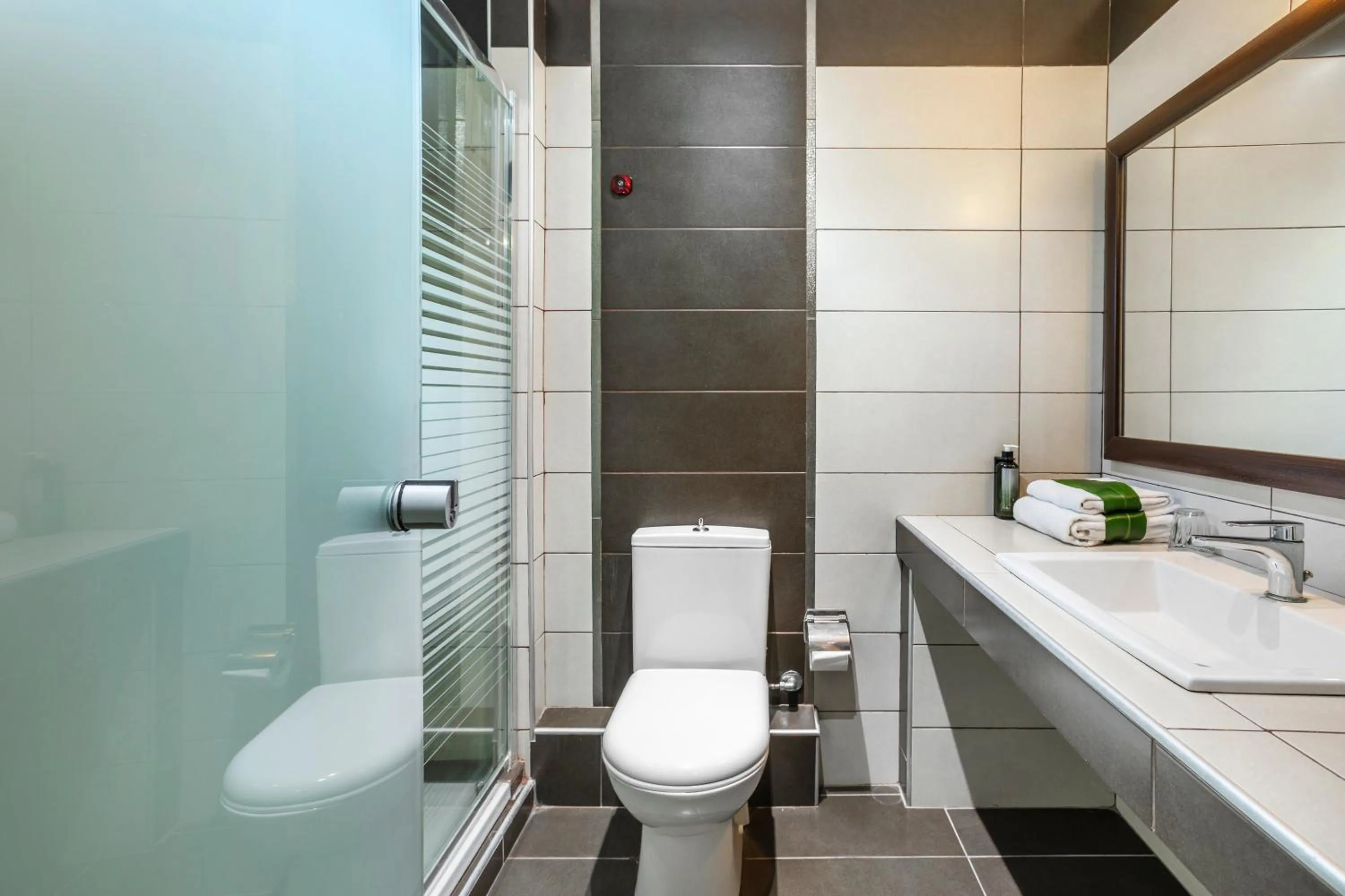 Shower in Iris Hotel