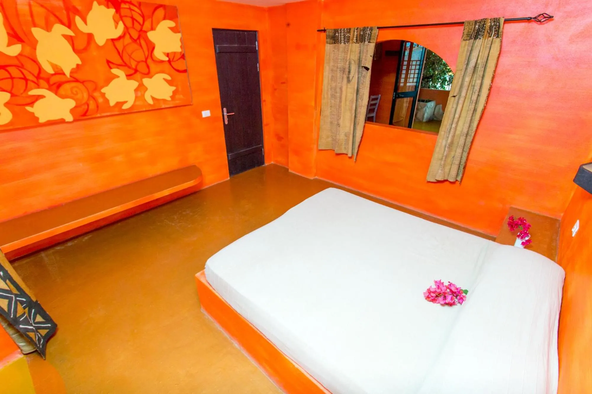 Bed in Surfactivity Guest House