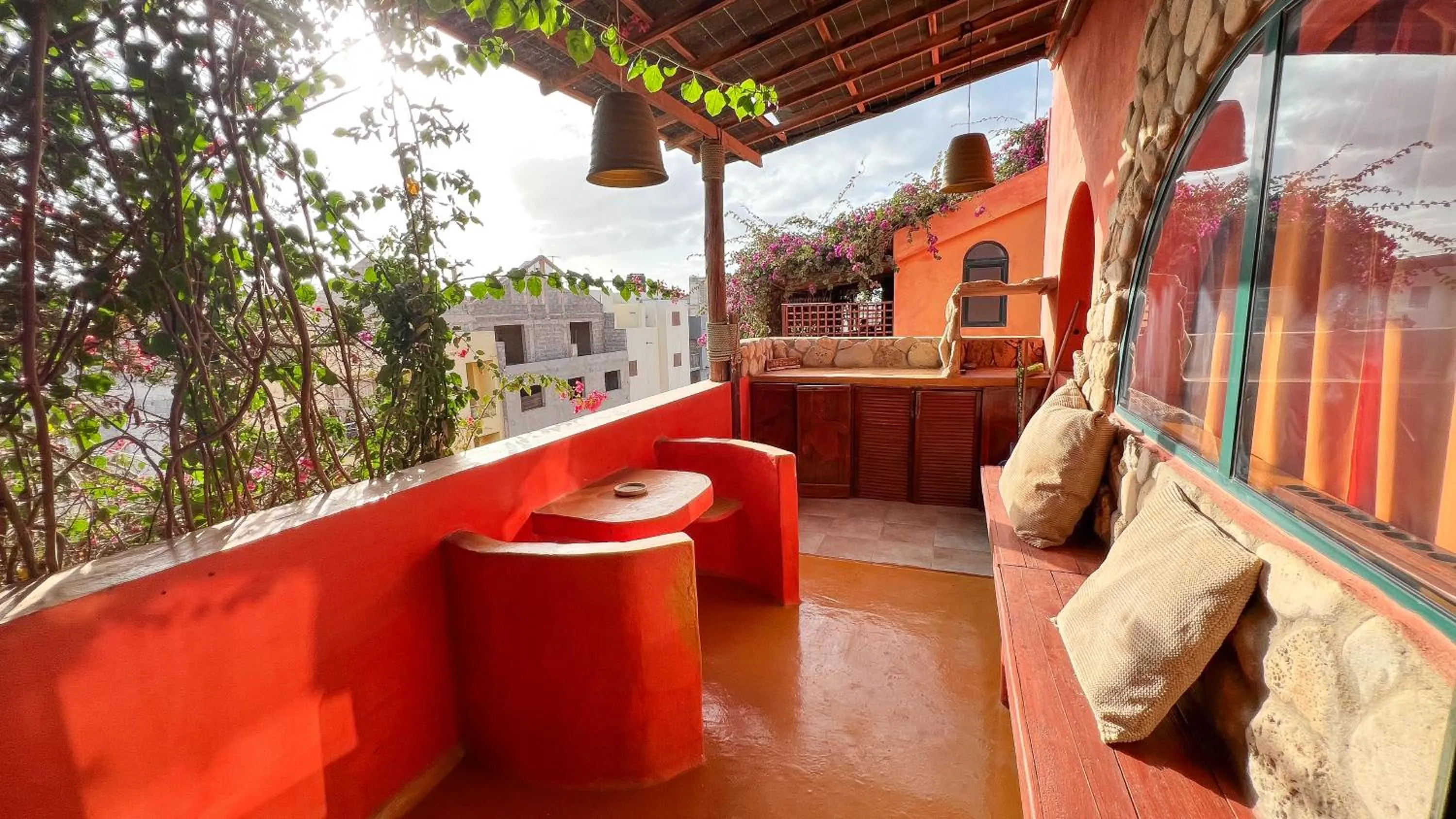 Surfactivity Guest House