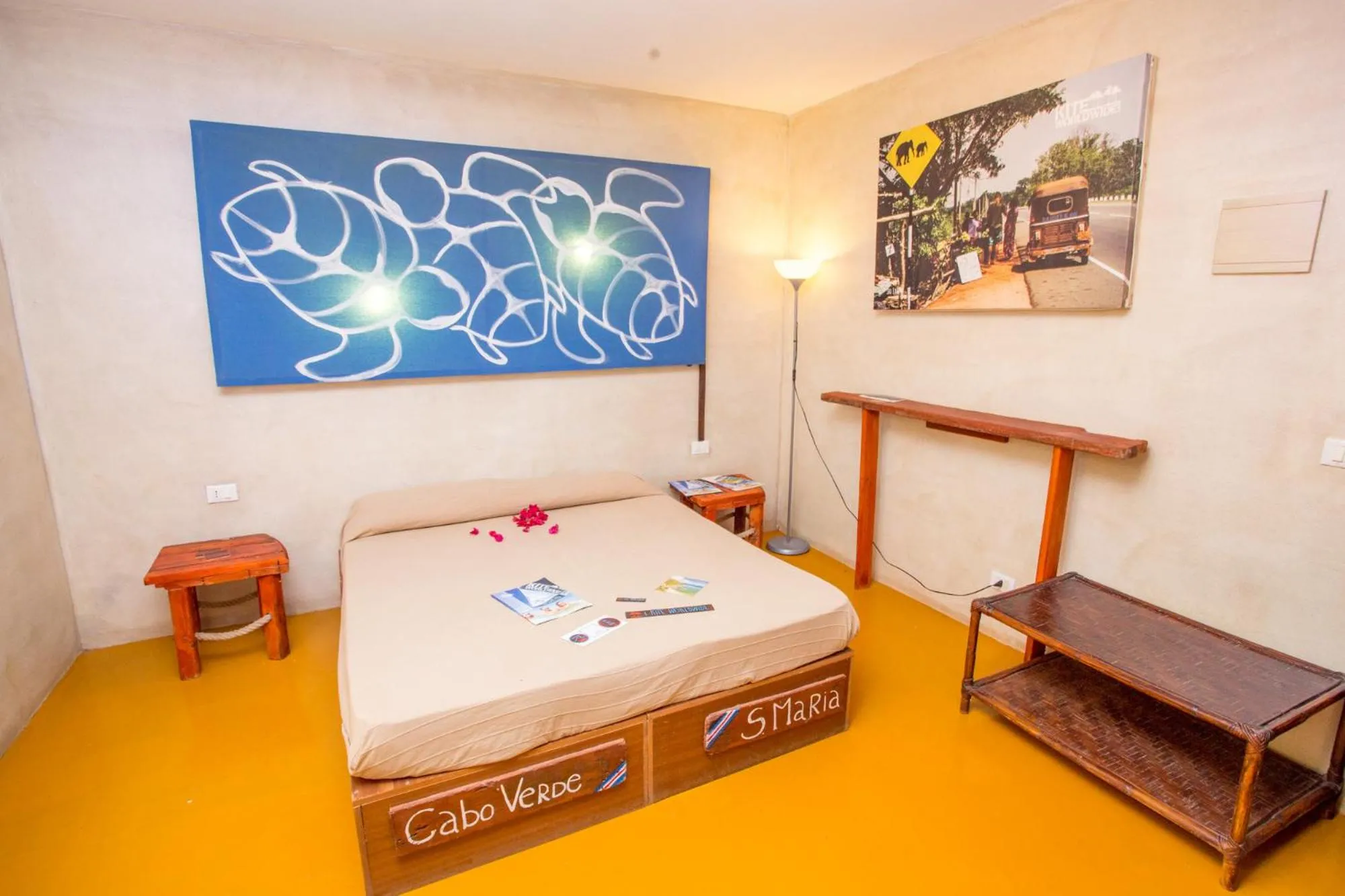 Bed in Surfactivity Guest House