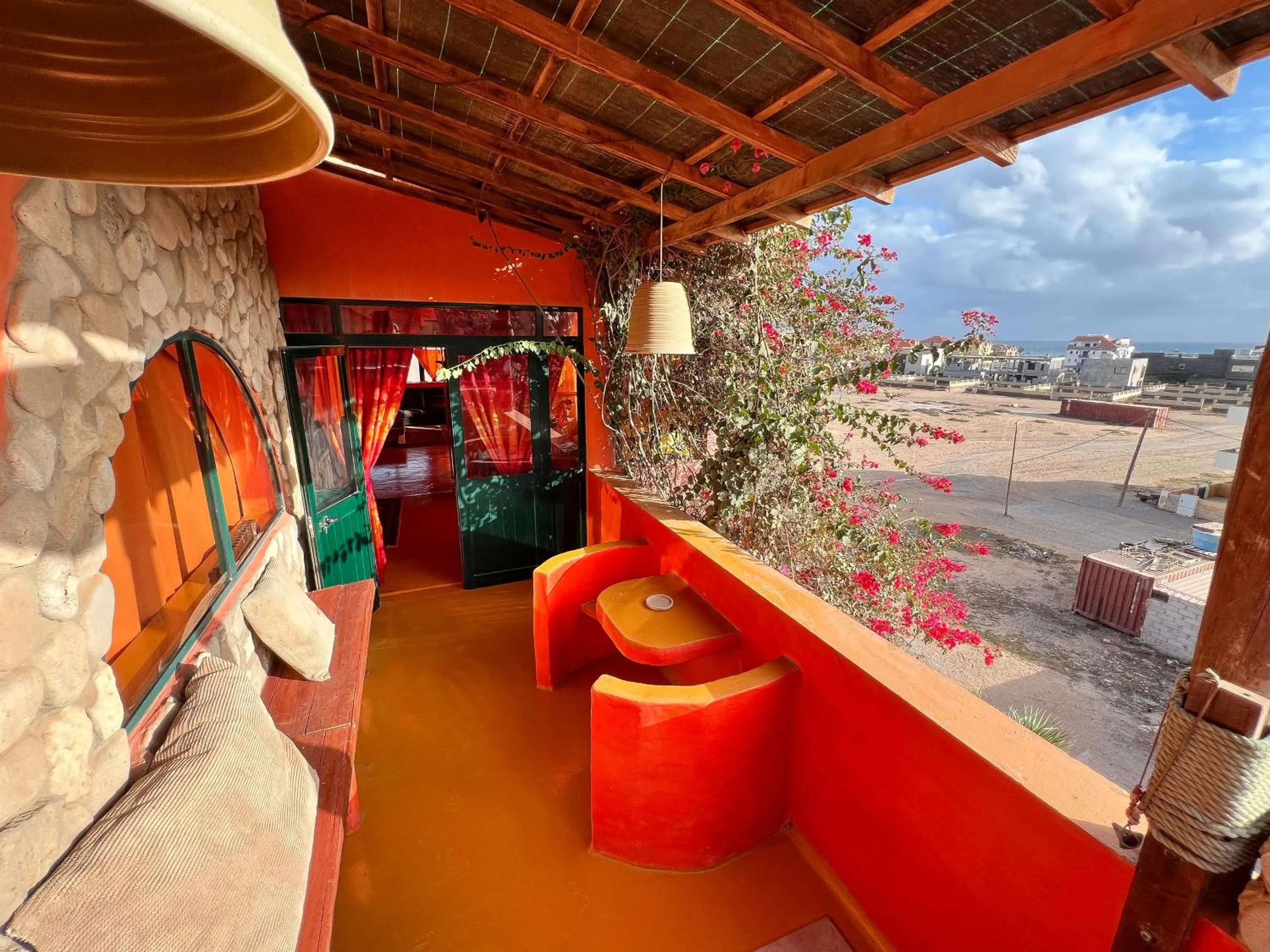 Surfactivity Guest House