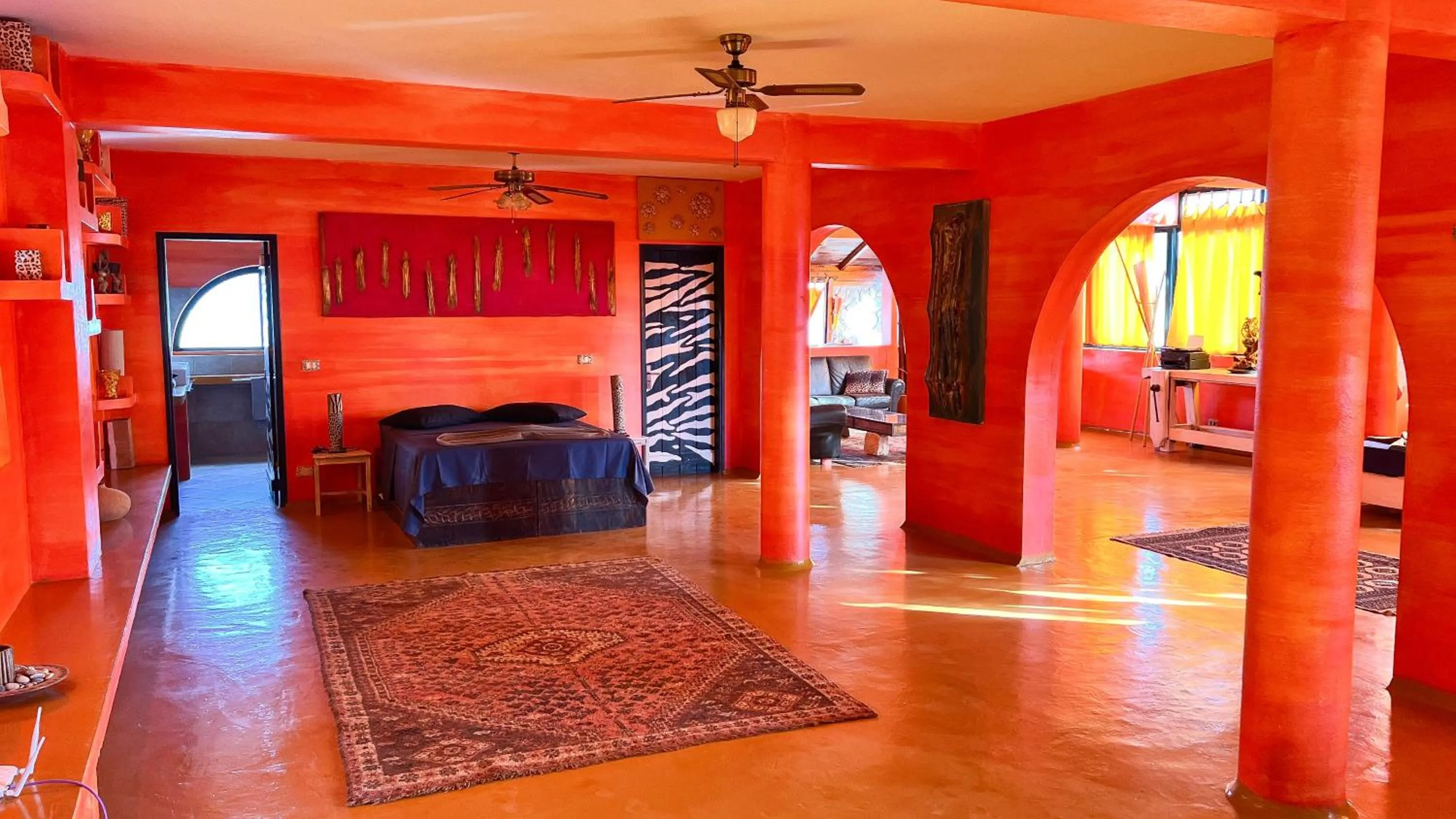 Bed in Surfactivity Guest House