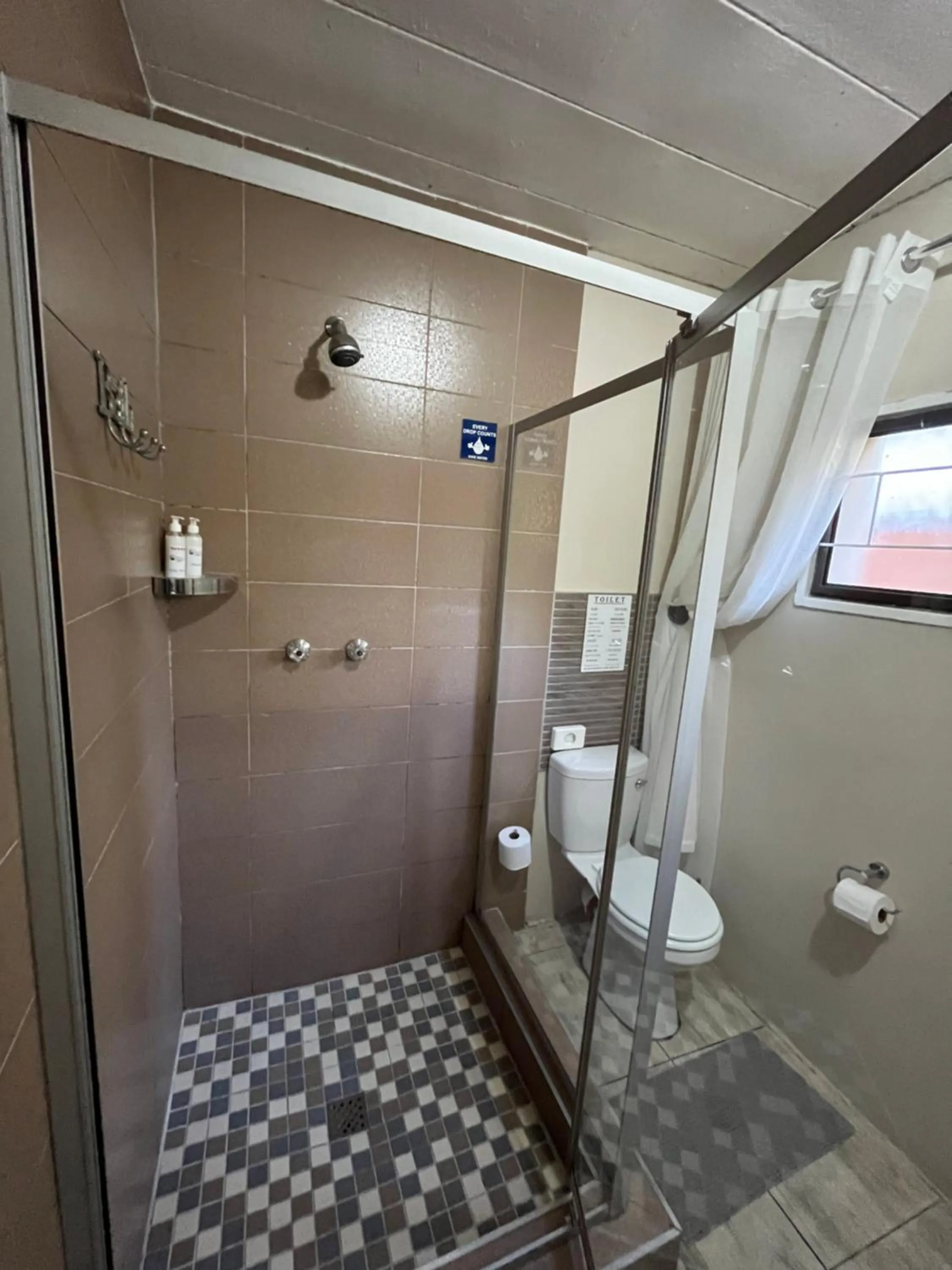 Dormio Manor Guest Lodge