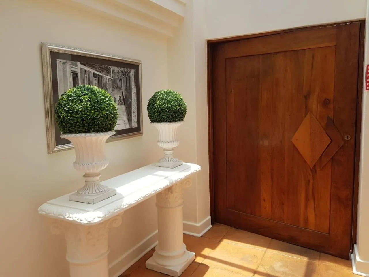 Facade/entrance in Dormio Manor Guest Lodge