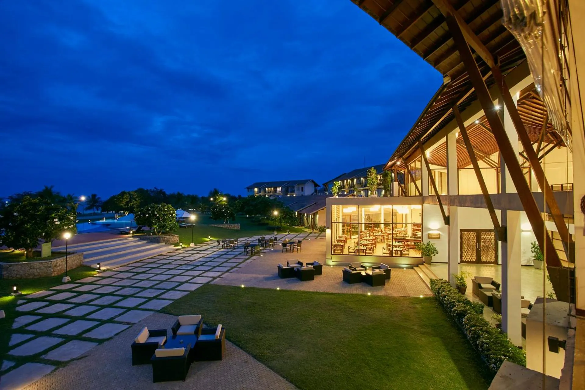 Restaurant/places to eat in The Calm Resort & Spa