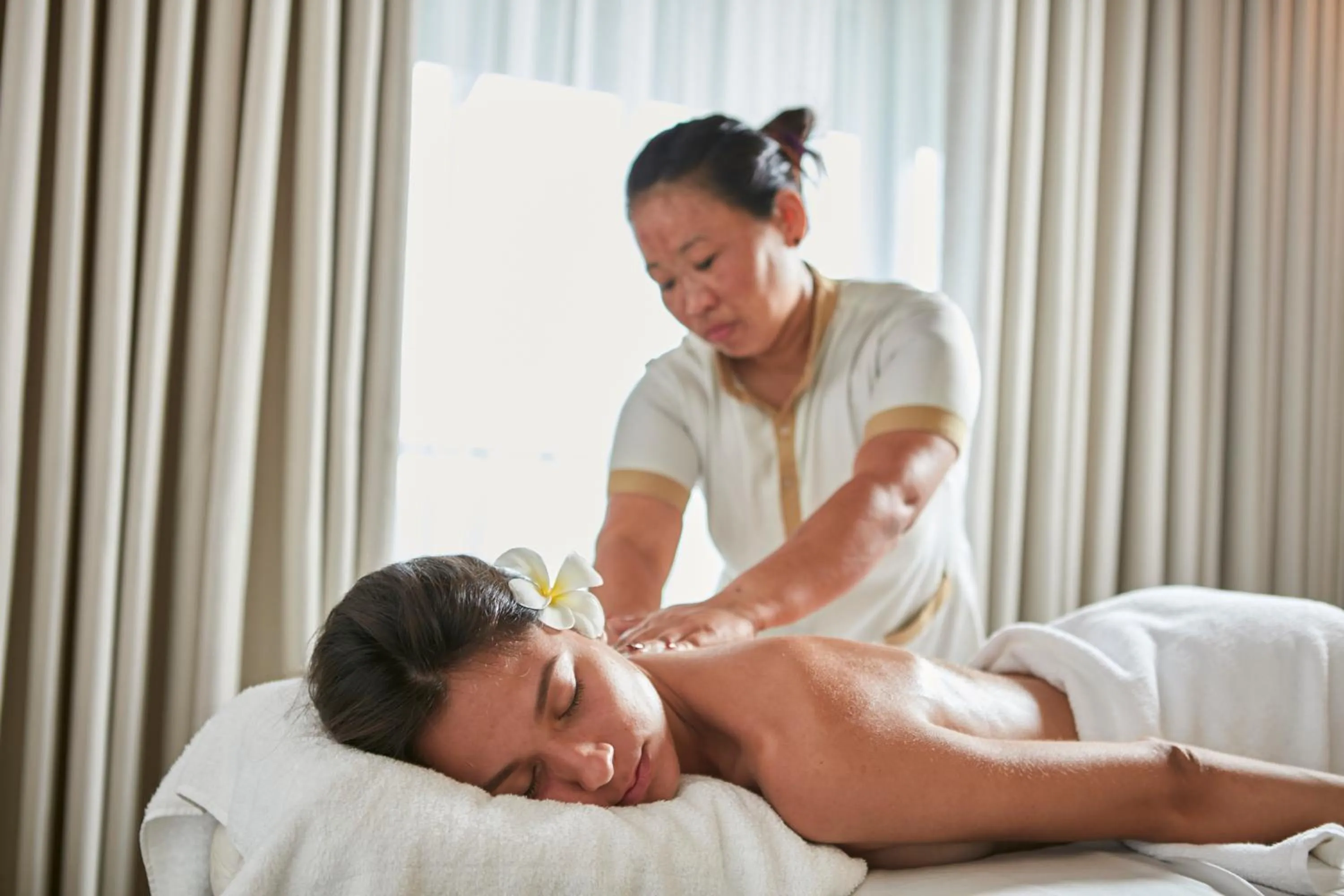 Massage in The Calm Resort & Spa