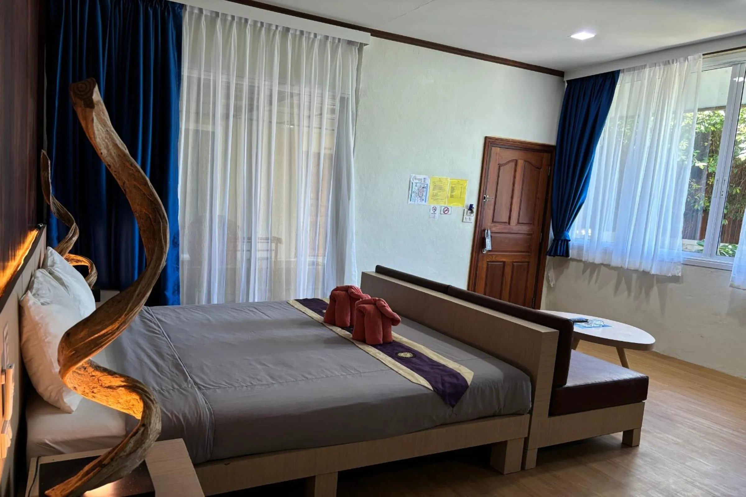 Bed in Paradise Resort Phi Phi