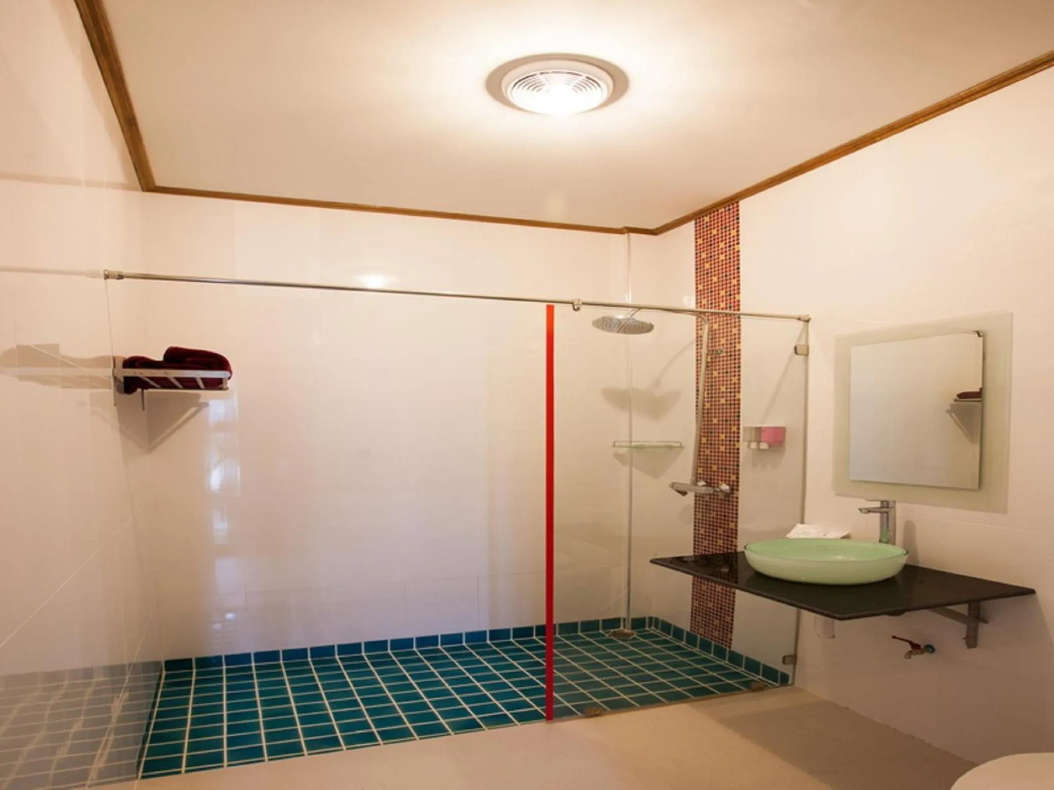 Bathroom in Paradise Resort Phi Phi