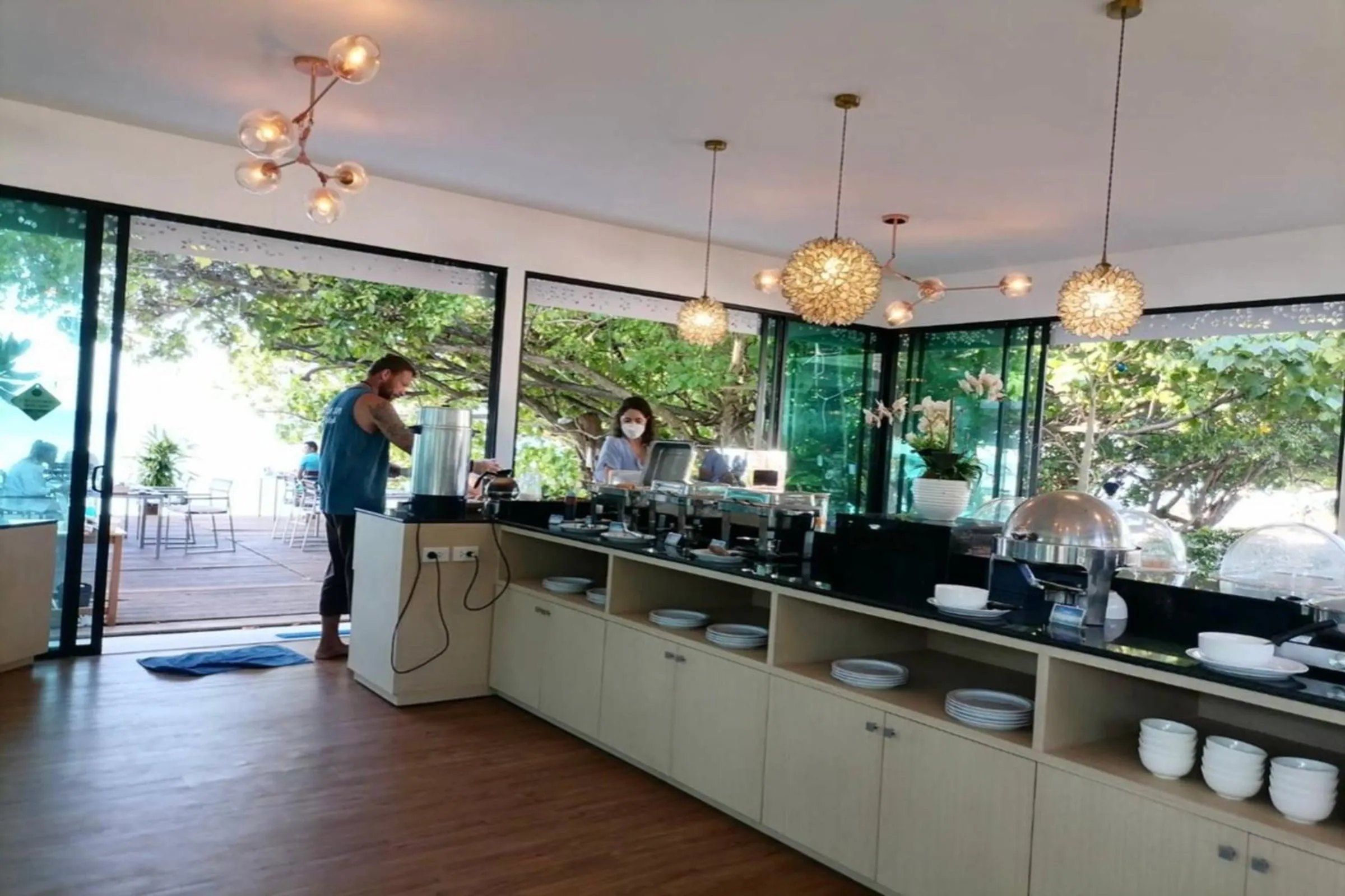 Restaurant/places to eat in Paradise Resort Phi Phi