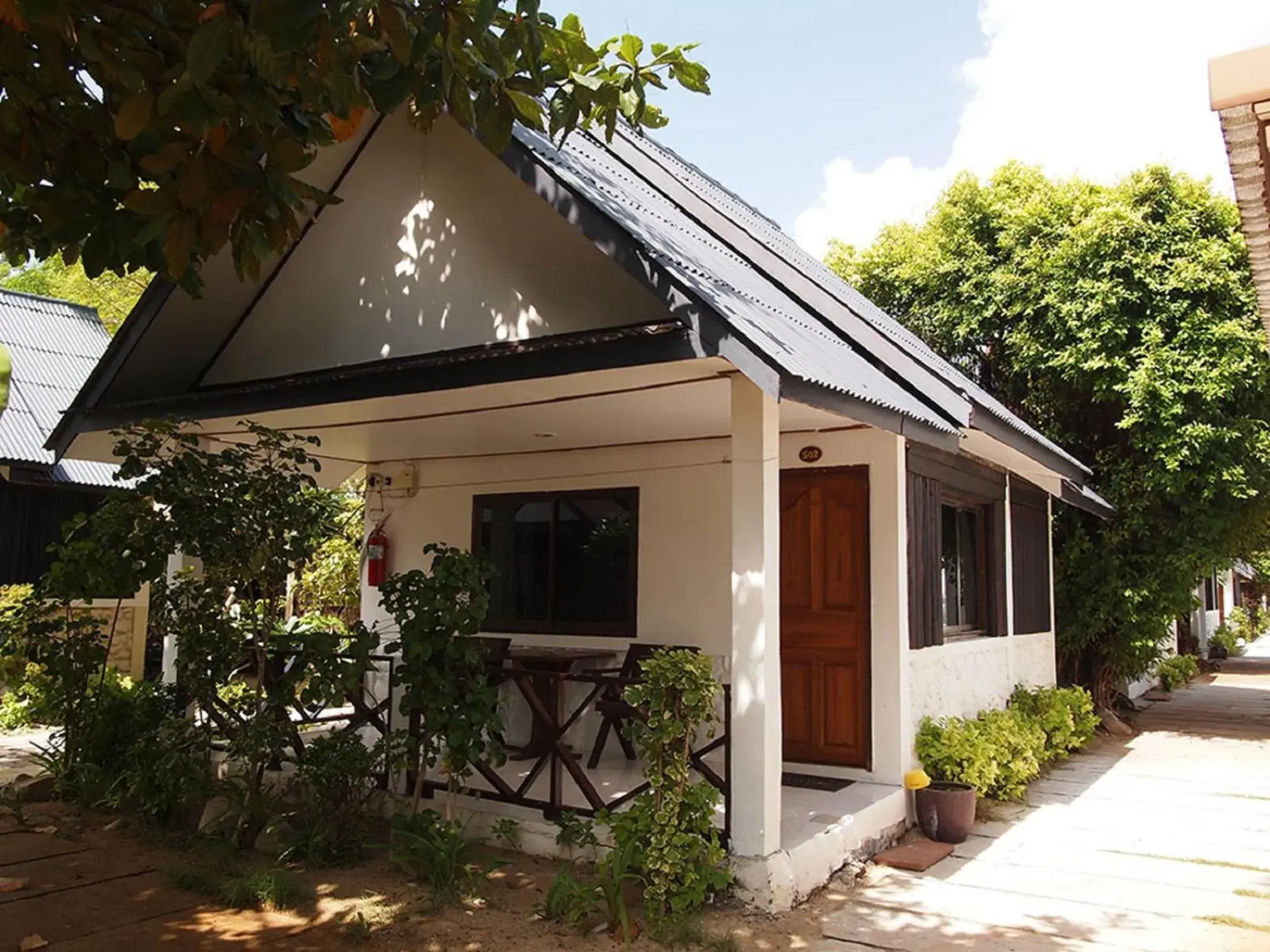 Property building in Paradise Resort Phi Phi Property building in Paradise Resort Phi Phi