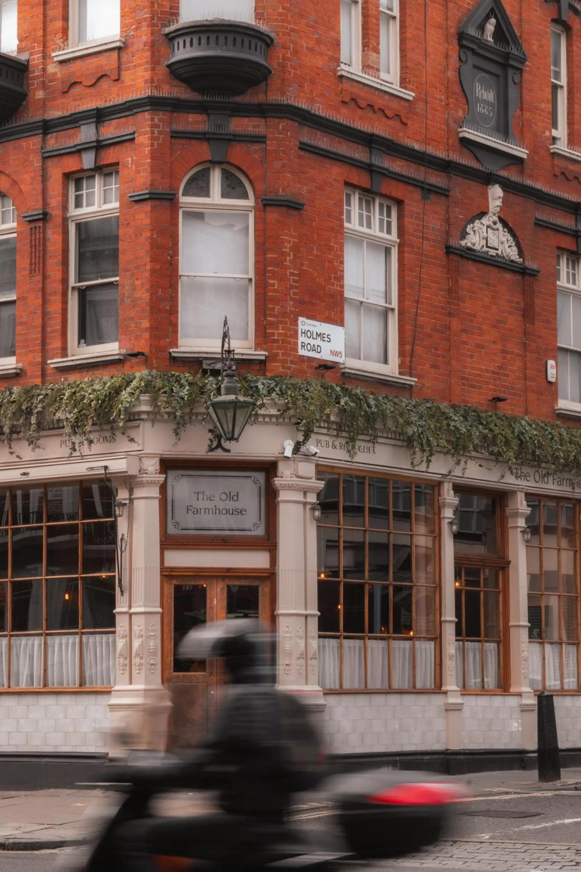 Property building in The Old Farmhouse Pub and Rooms