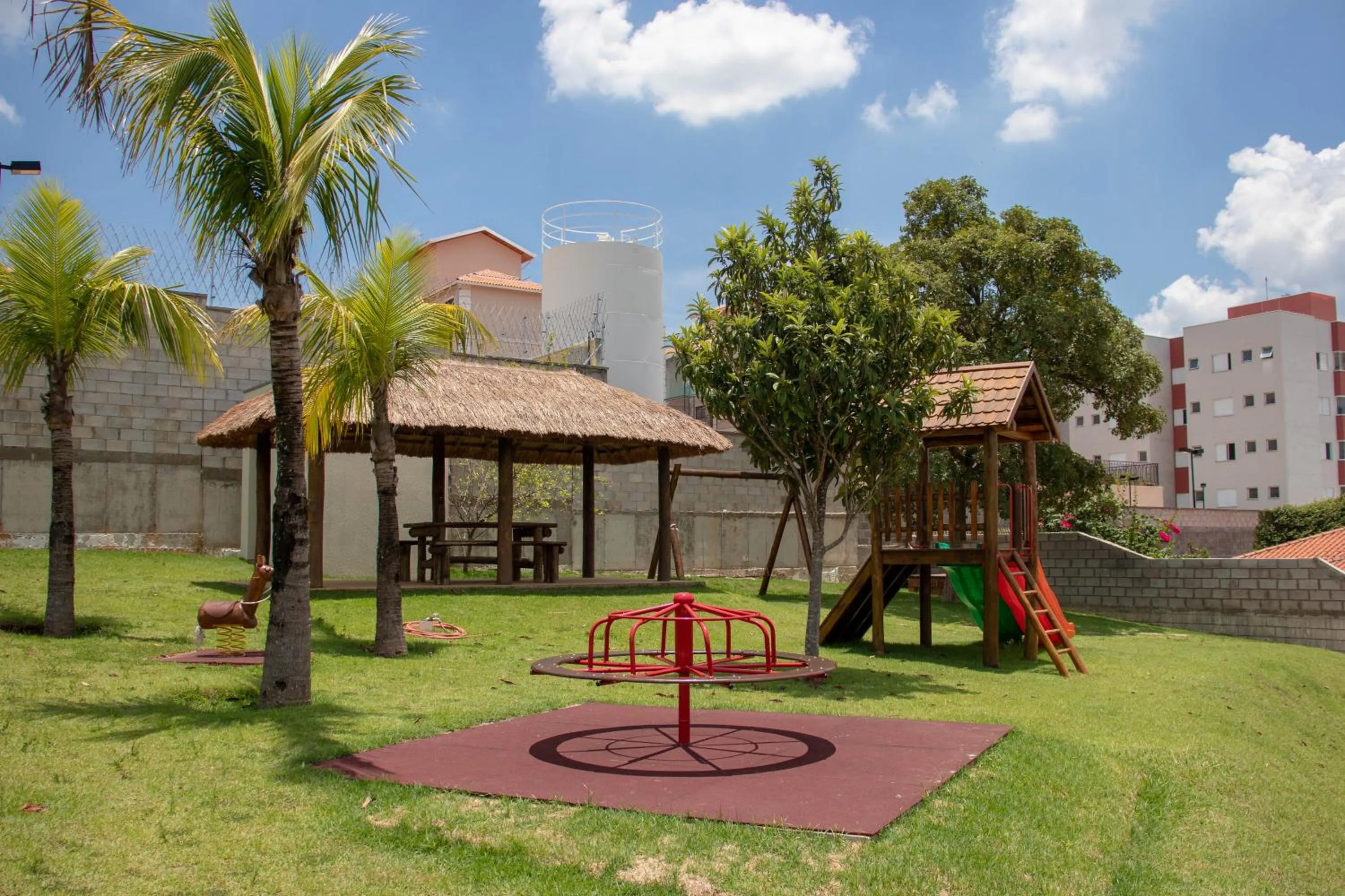 Children play ground in Vinhedo Plaza Hotel