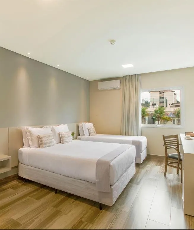 Bedroom, Bed in Vinhedo Plaza Hotel