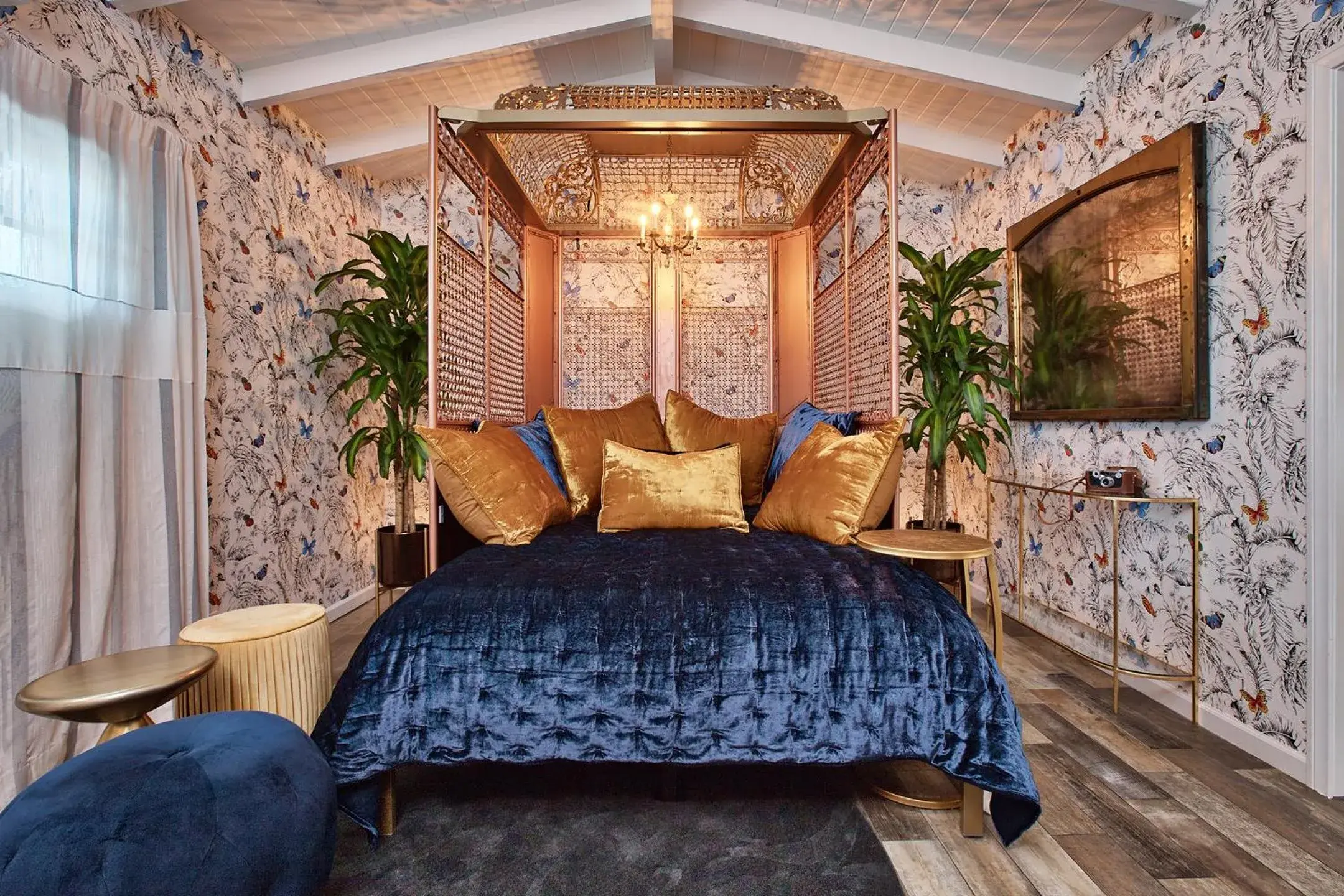 Paris Suite in Dive Palm Springs Paris Suite in Dive Palm Springs