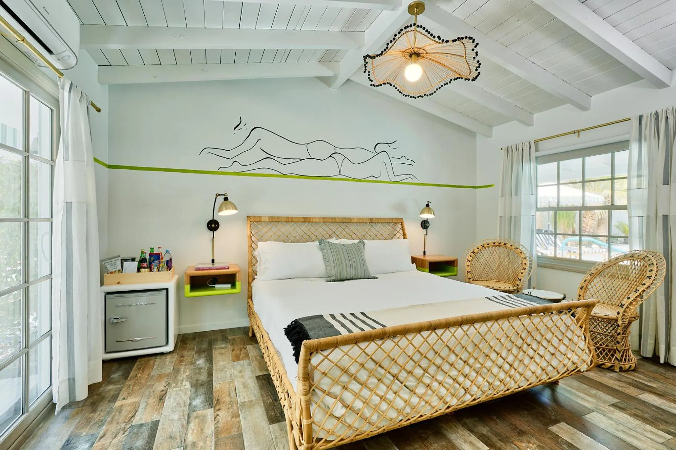 Bed in Dive Palm Springs