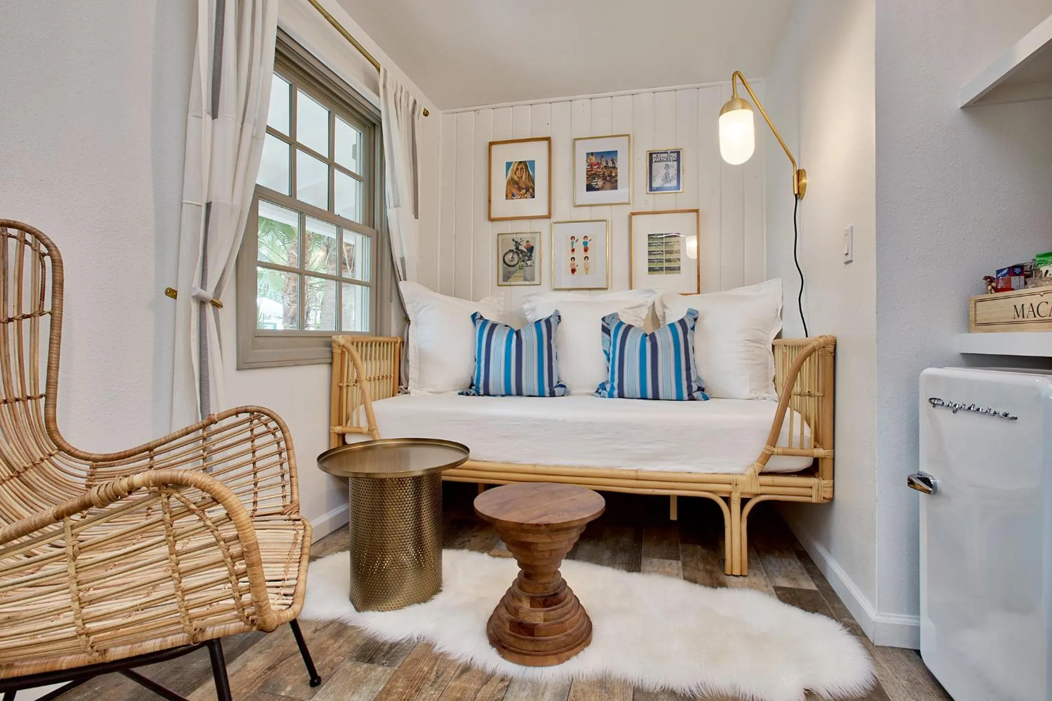 Living room in Dive Palm Springs