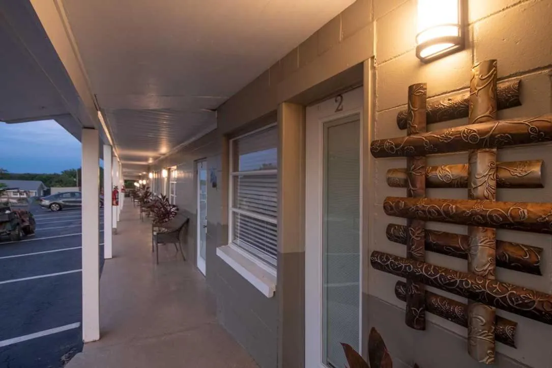 Liberty hill Executive Inn