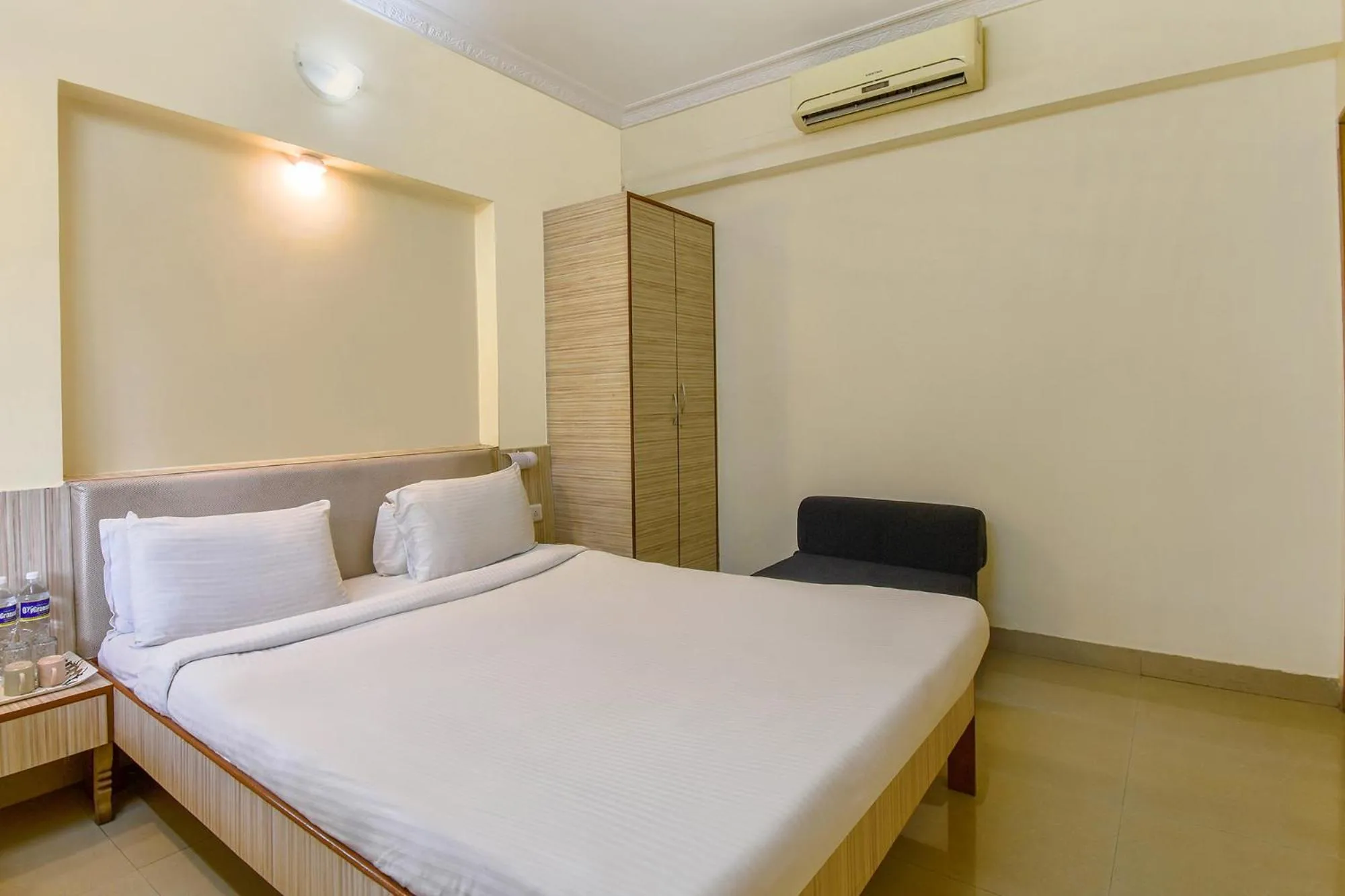 Bedroom, Bed in Sereniity Resort Lonavala