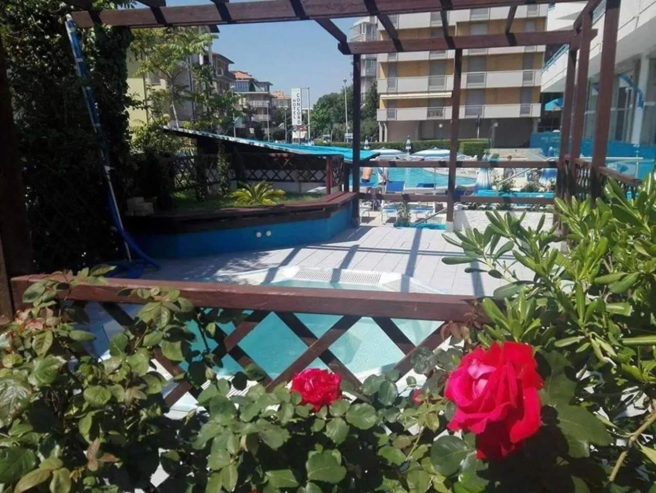 Hot Tub in Hotel Concord