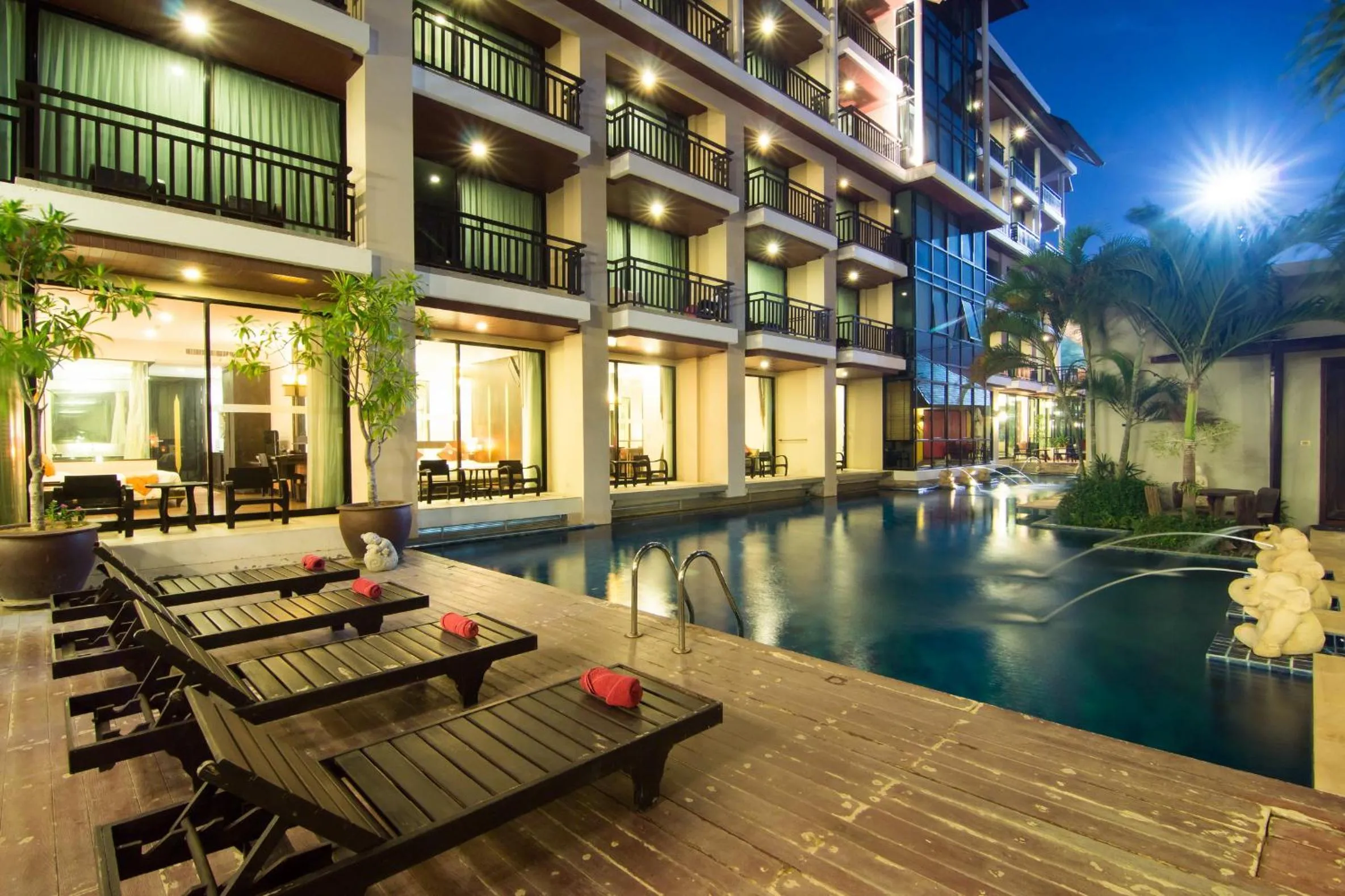Swimming pool in Royal Heritage Pavilion, Jomtien