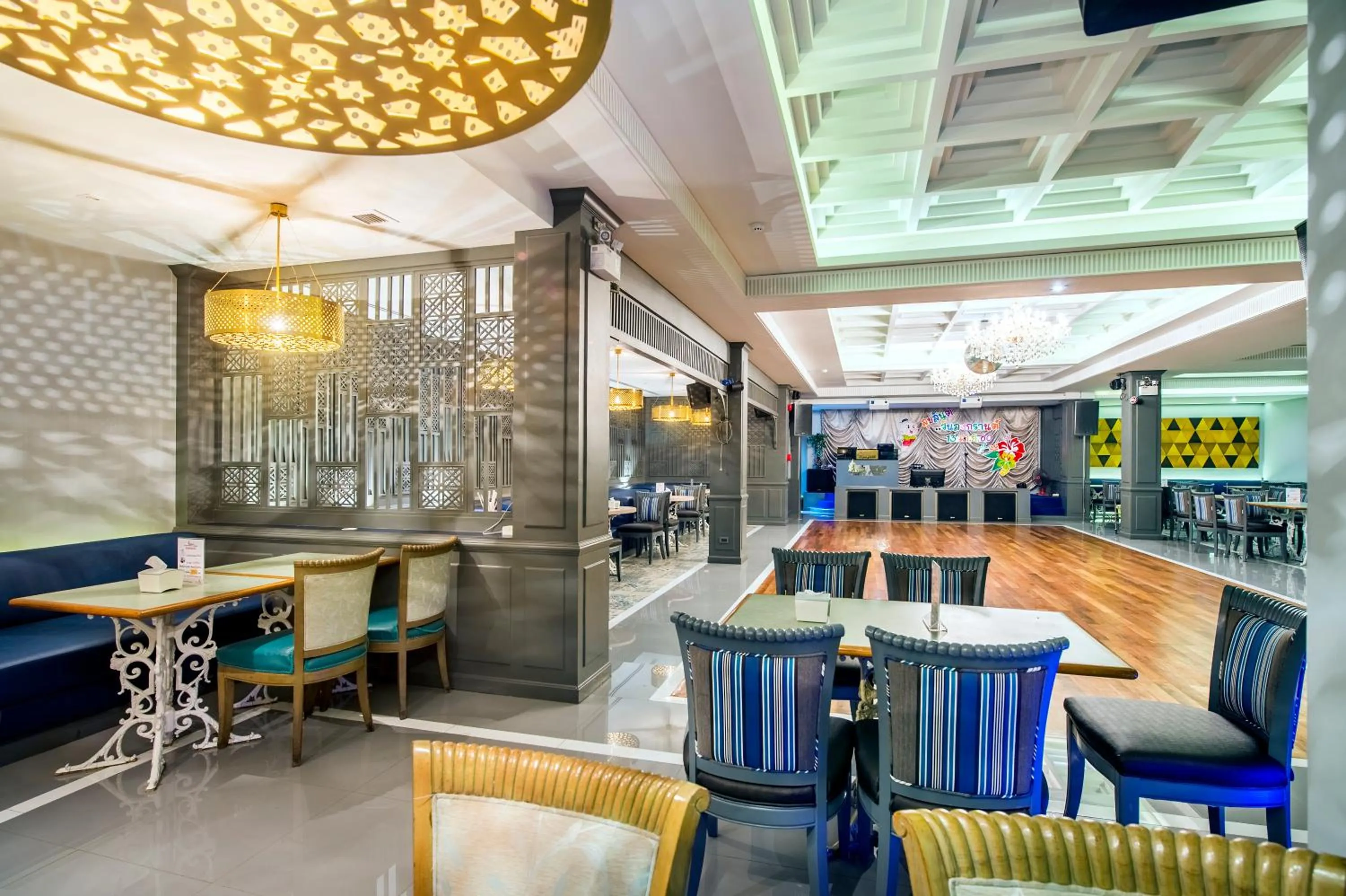 Area and facilities in Royal Rattanakosin Hotel - Near Grand Palace & Khaosan Road