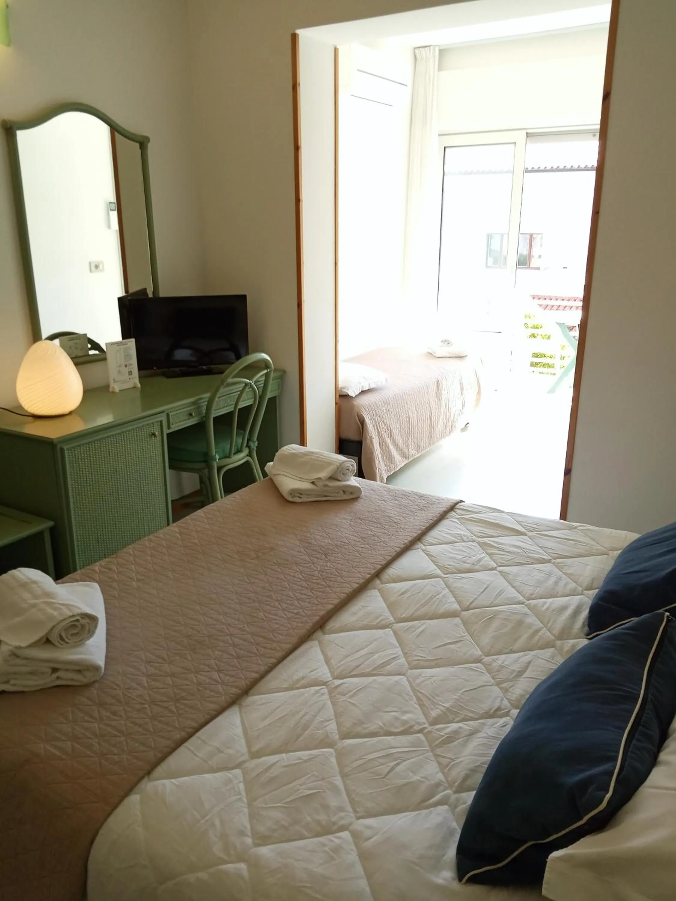 Photo of the whole room, Bed in Hotel Capri