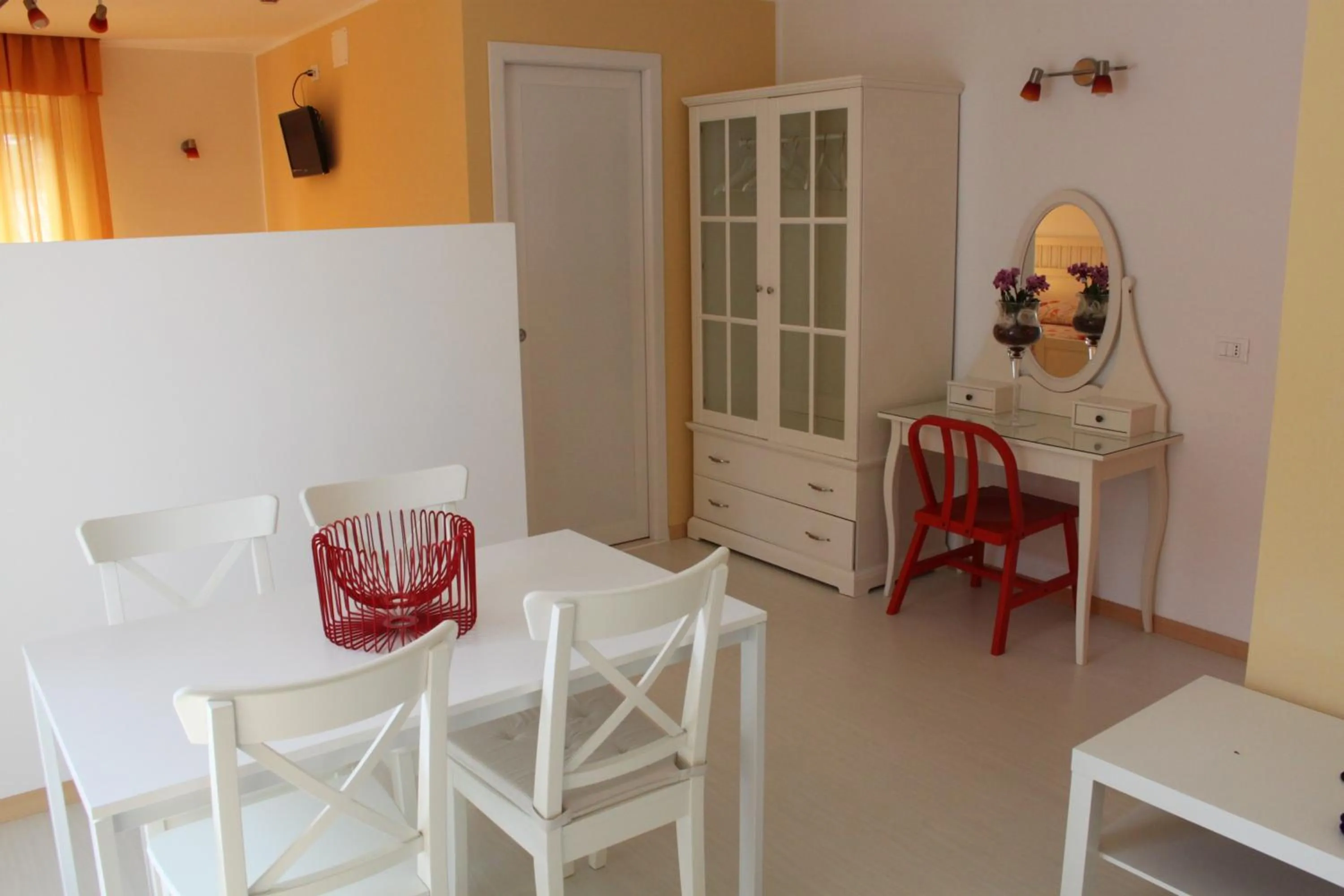 Dining area in Hotel Capri